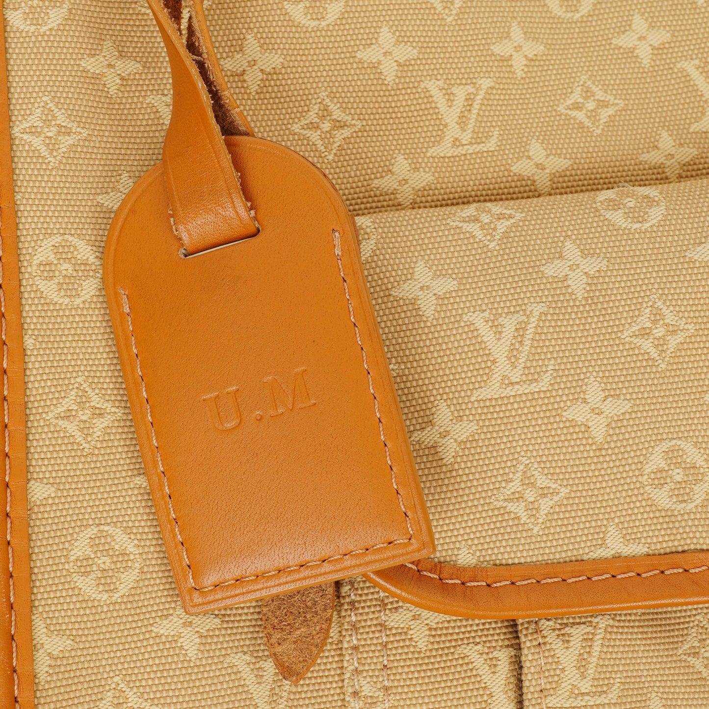 Louis Vuitton Besace Mary Kate Mini Monogram Beige Shoulder Bag