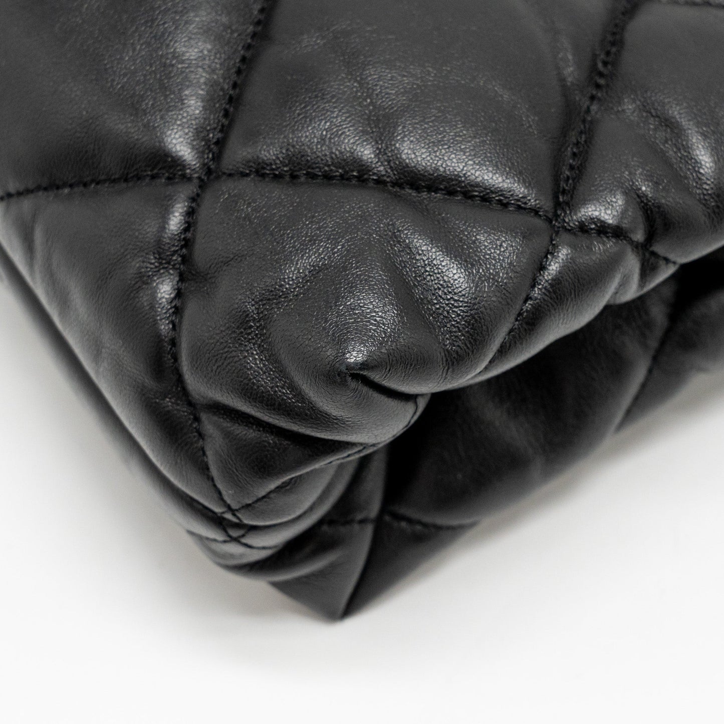 Chanel quilted double chain shoulder bag Lambskin black  (micochip)