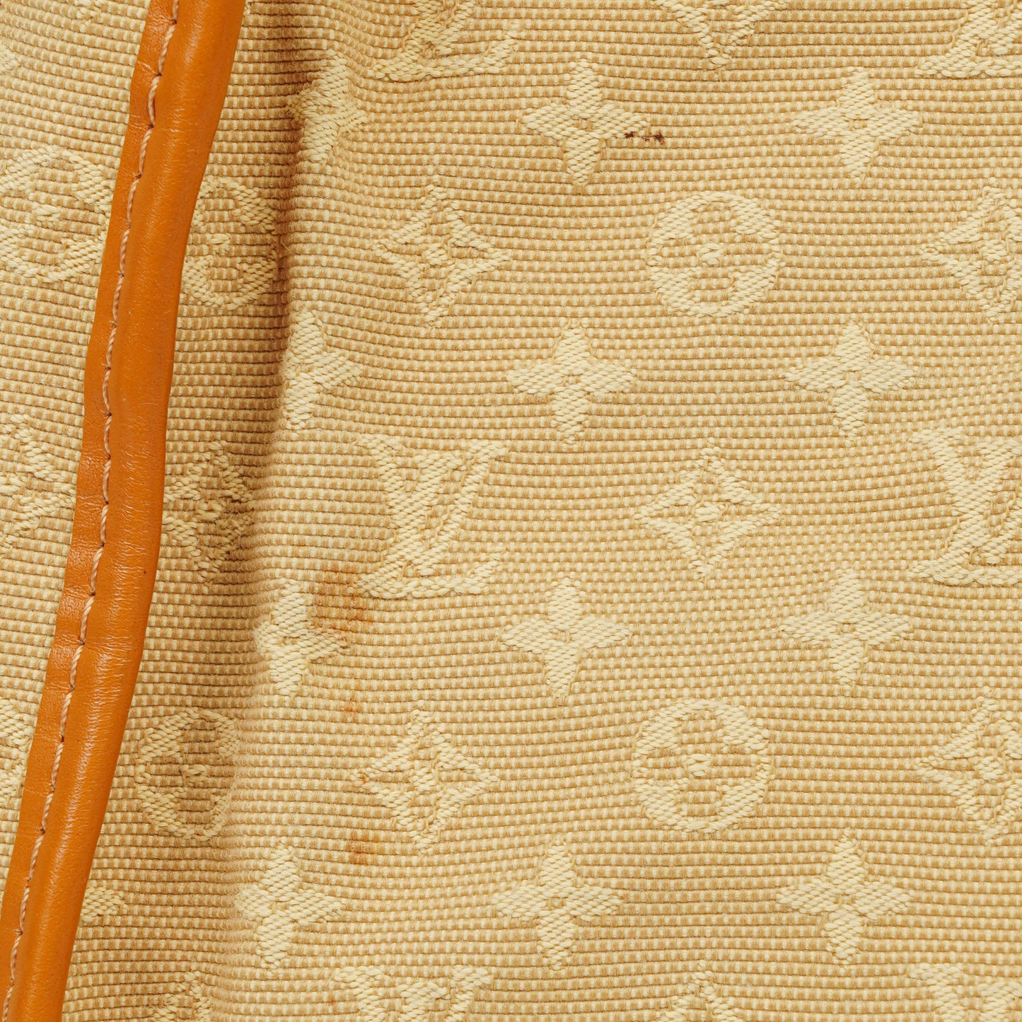 Louis Vuitton Besace Mary Kate Mini Monogram Beige Shoulder Bag