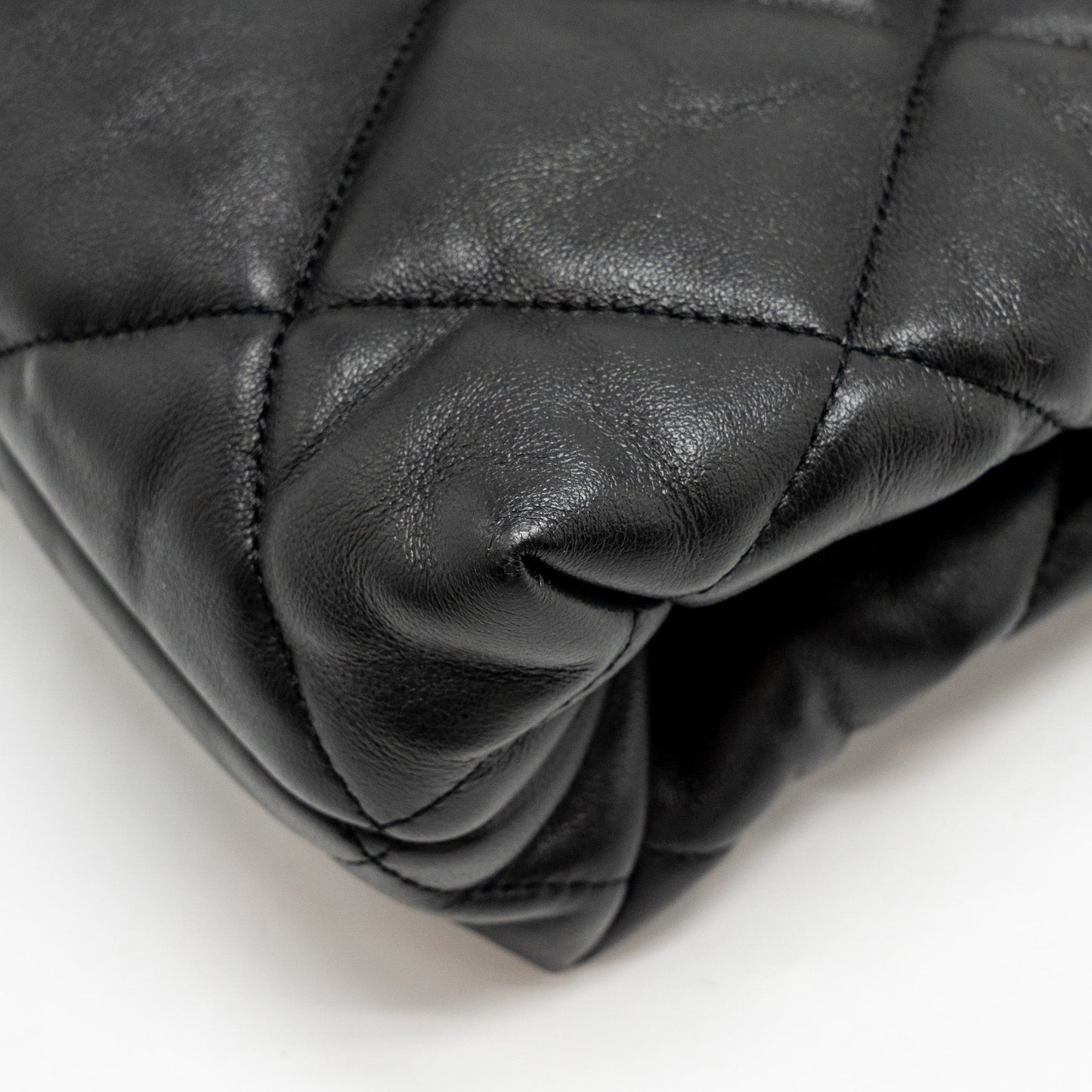 Chanel quilted double chain shoulder bag Lambskin black  (micochip)