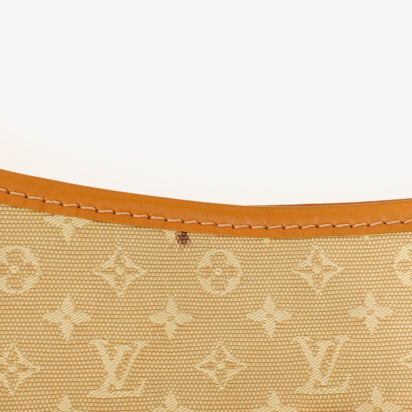 Louis Vuitton Besace Mary Kate Mini Monogram Beige Shoulder Bag