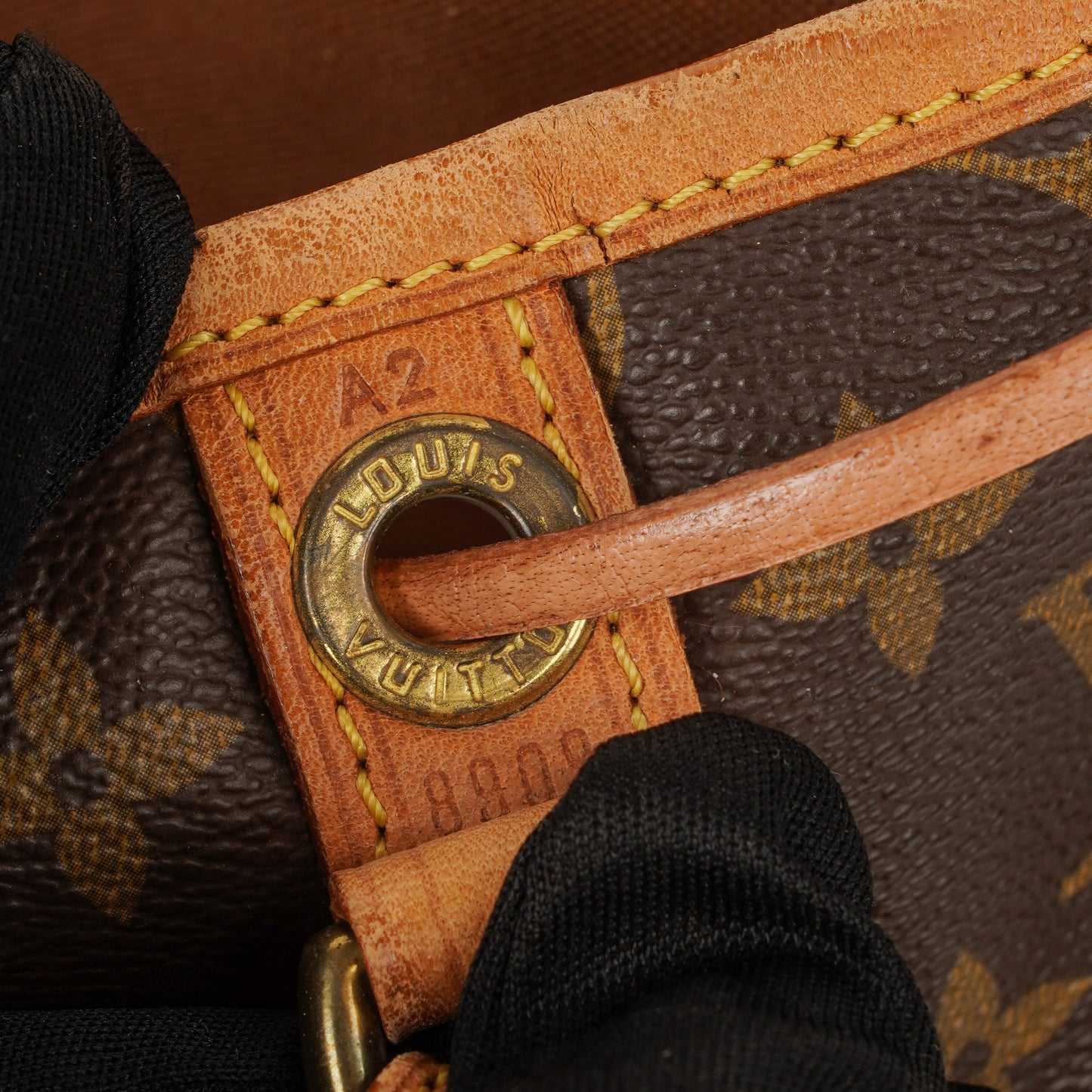 Louis Vuitton Noe Grande GM Monogram Canvas Shoulder Bag
