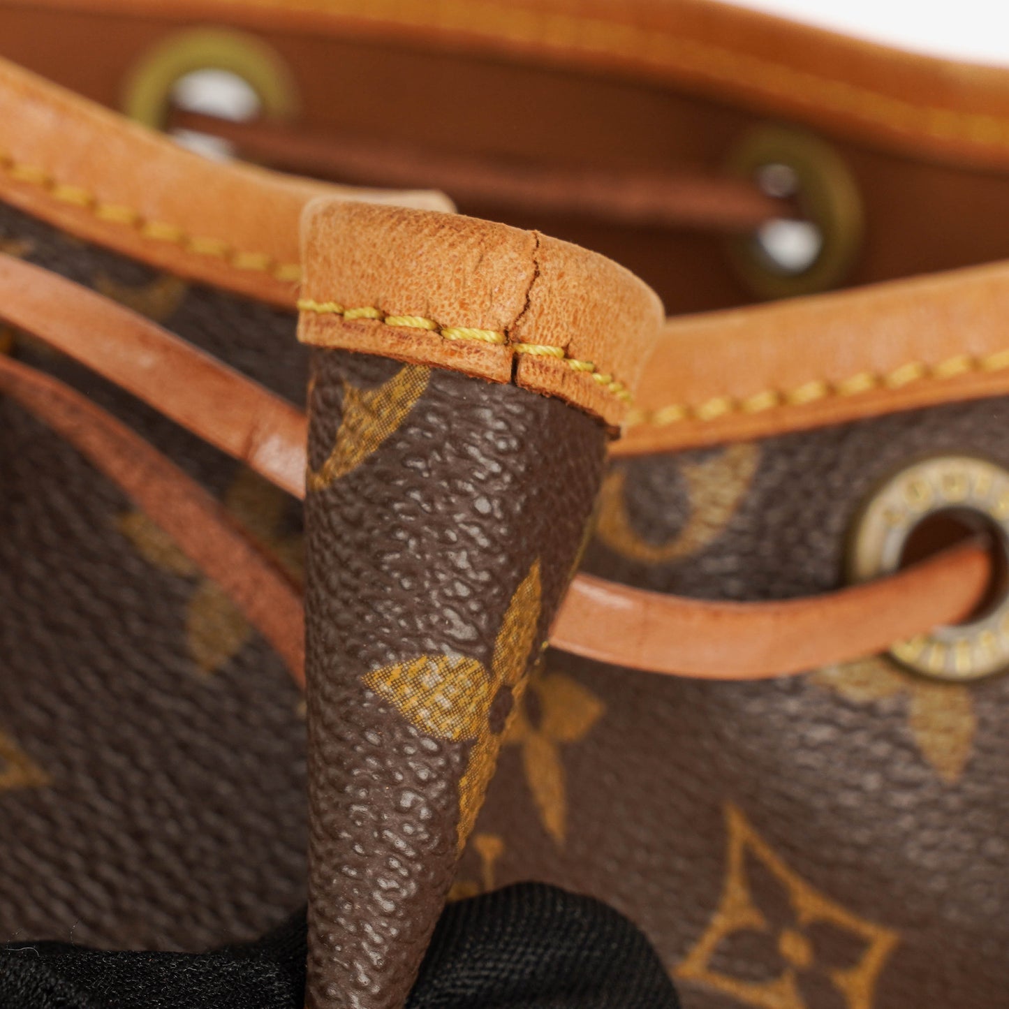 Louis Vuitton Noe Grande GM Monogram Canvas Shoulder Bag