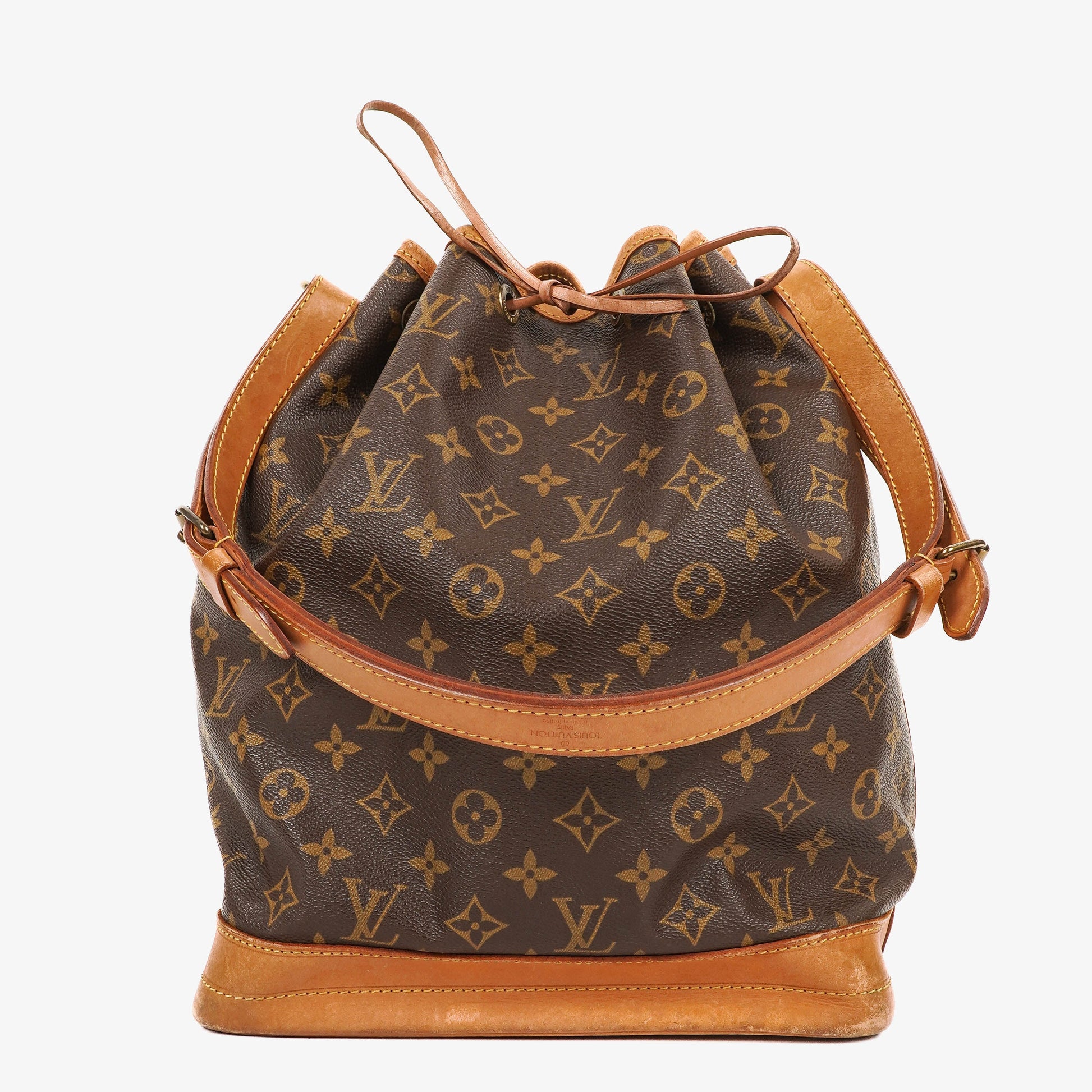 Louis Vuitton Noe Grande GM Monogram Canvas Shoulder Bag