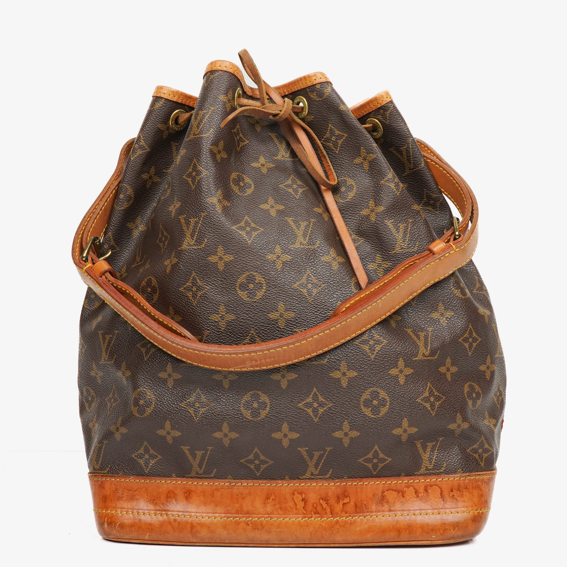 Louis Vuitton Noe GM Monogram Canvas Shoulder Bag