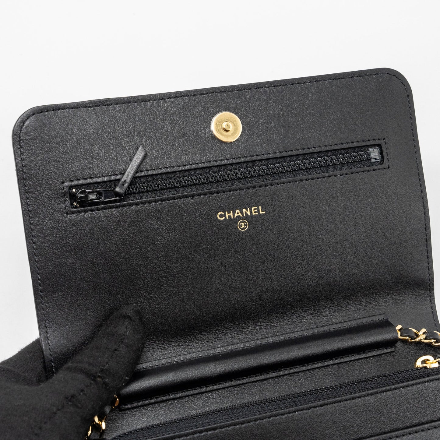 Chanel Quilted Wallet on Chain Shiny Calfskin Black  (Microchip)