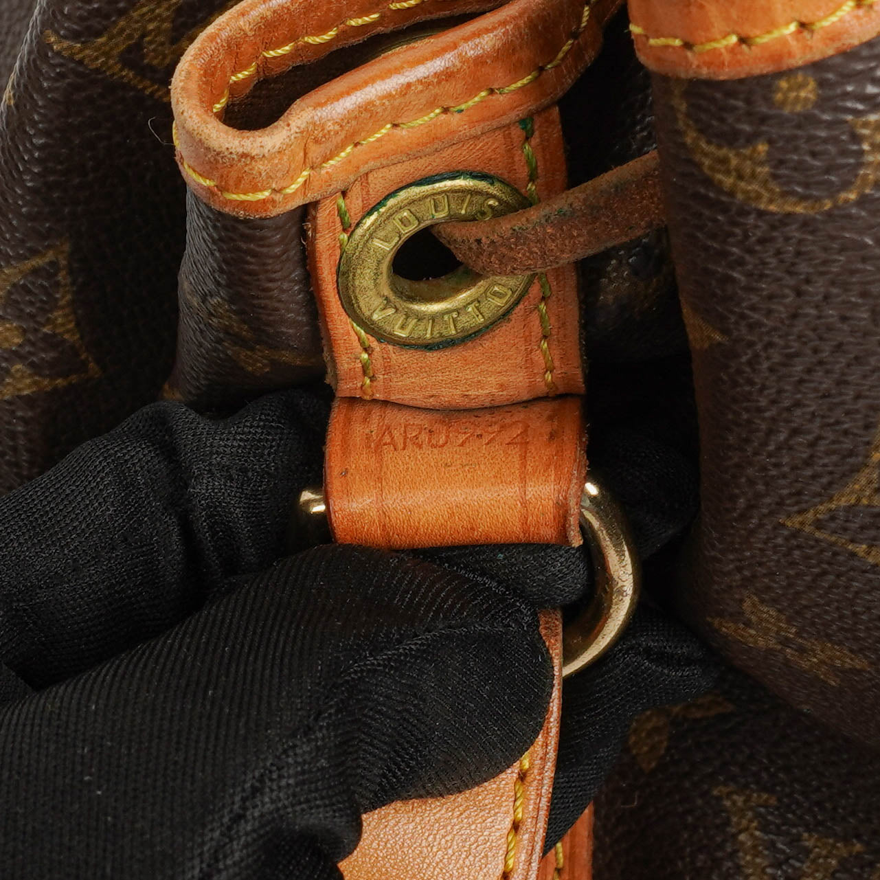 Louis Vuitton Noe GM Monogram Canvas Shoulder Bag