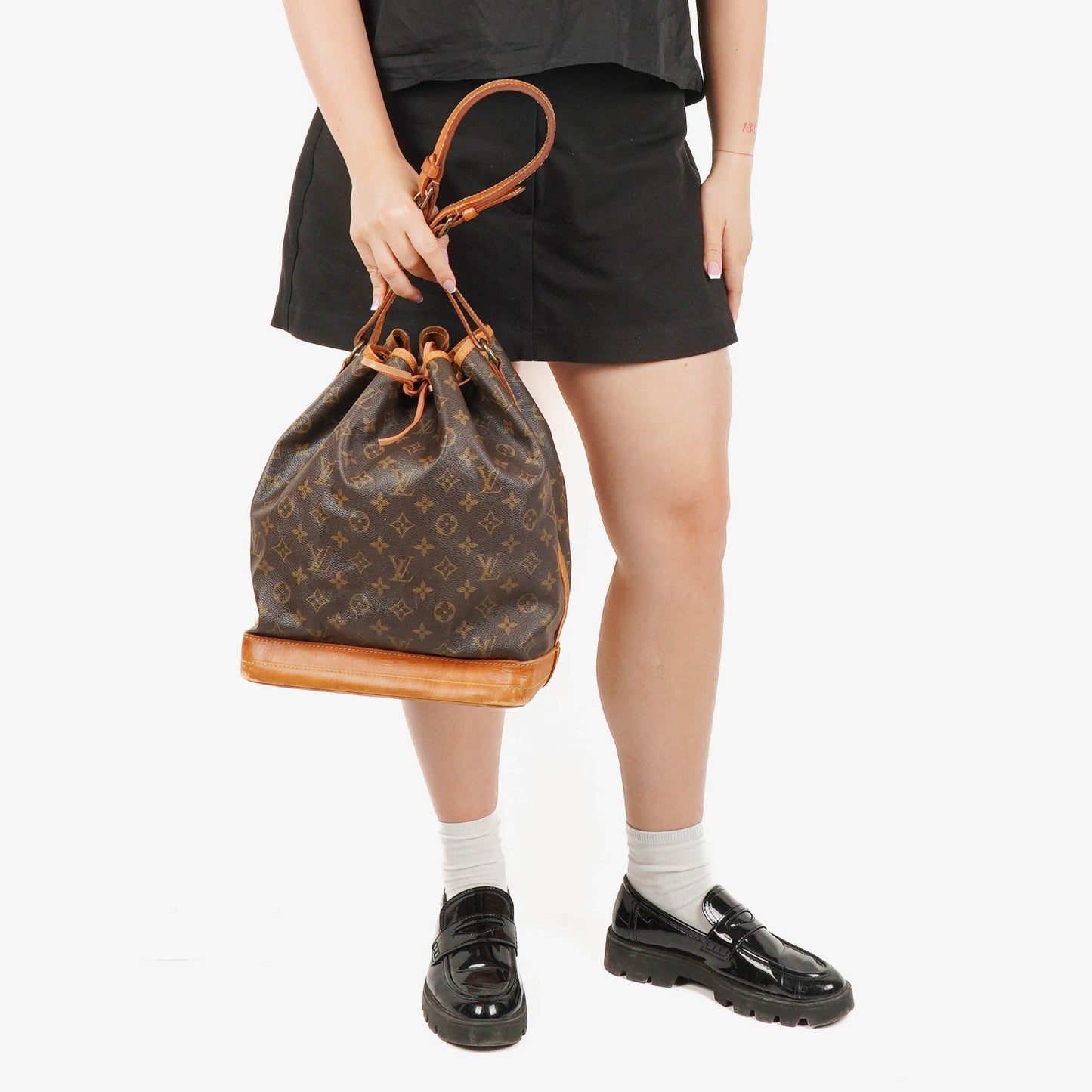 Louis Vuitton Noe GM Monogram Canvas Shoulder Bag