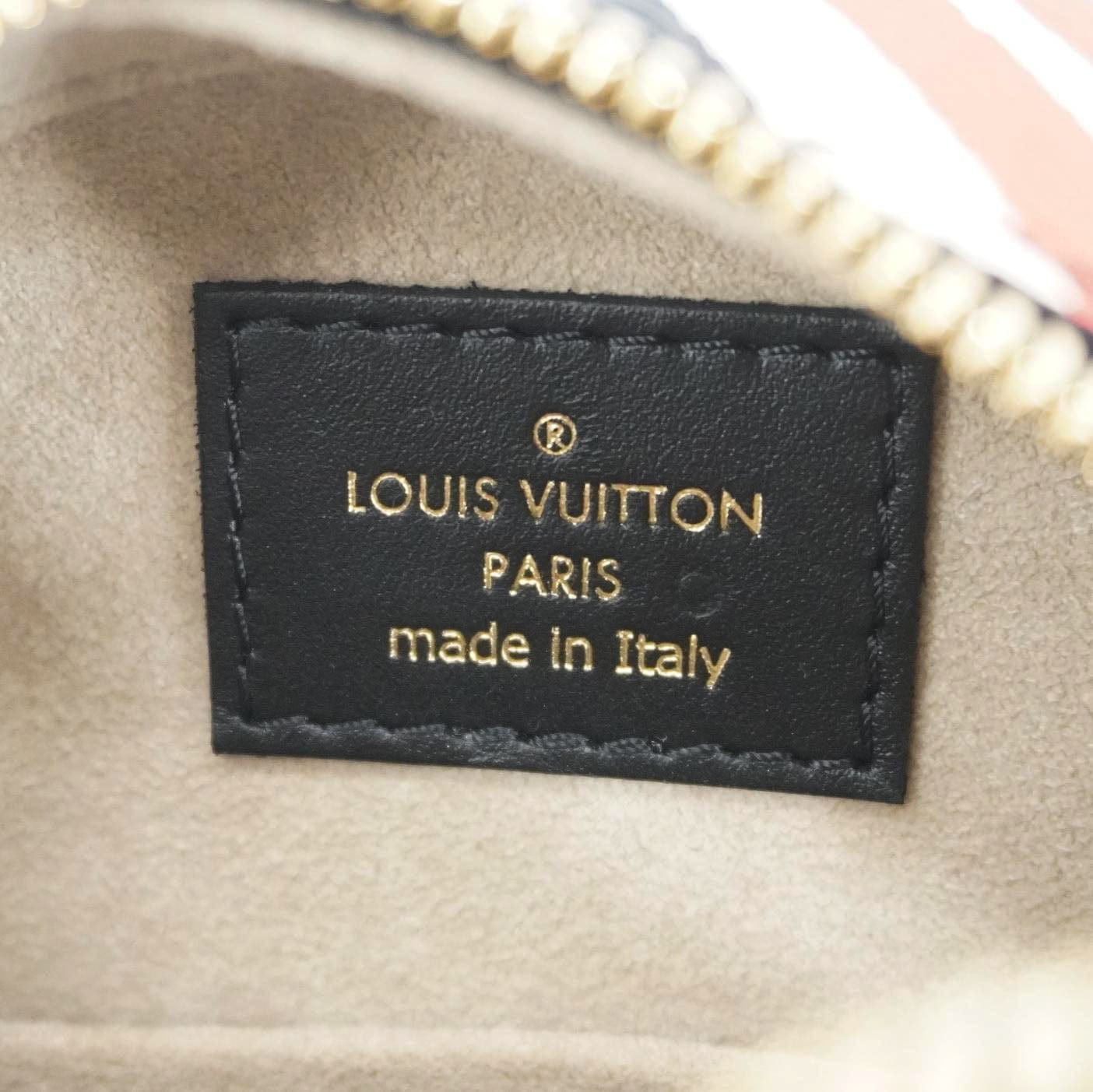 LOUIS VUITTON Boite Chapeau Crafty Giant Monogram Canvas Crossbody Bag Multicolor