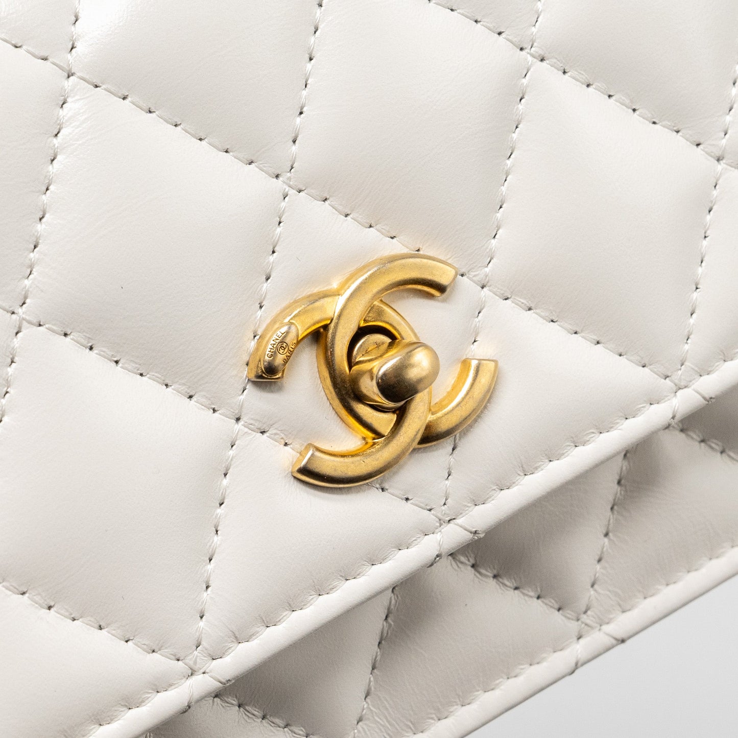 Chanel 23p rainbow letter handle mini wallet on chain calfskin white  (microchip)