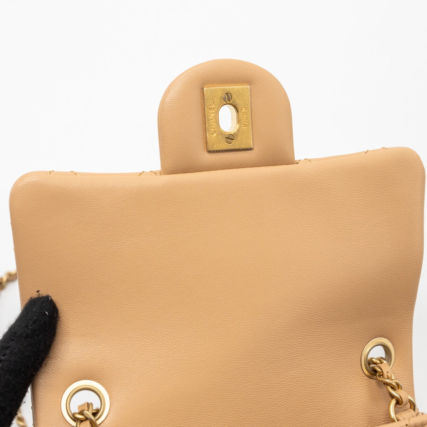 Chanel 23K Pearl Crush mini square Flap bag lambskin beige  (Microchip)