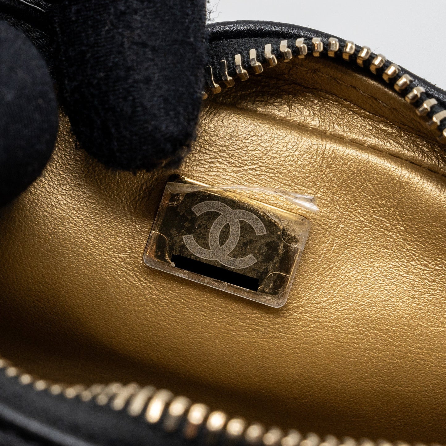 Chanel pearl crush camera bag lambskin black  (microchip)
