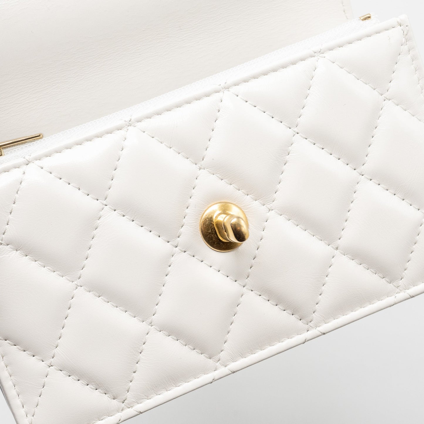 Chanel 23p rainbow letter handle mini wallet on chain calfskin white  (microchip)