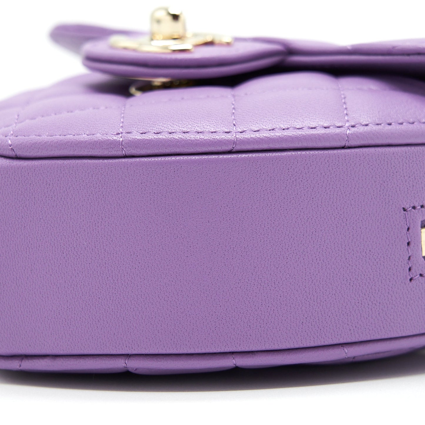 Chanel 22S Small Heart Bag Lambskin Purple L