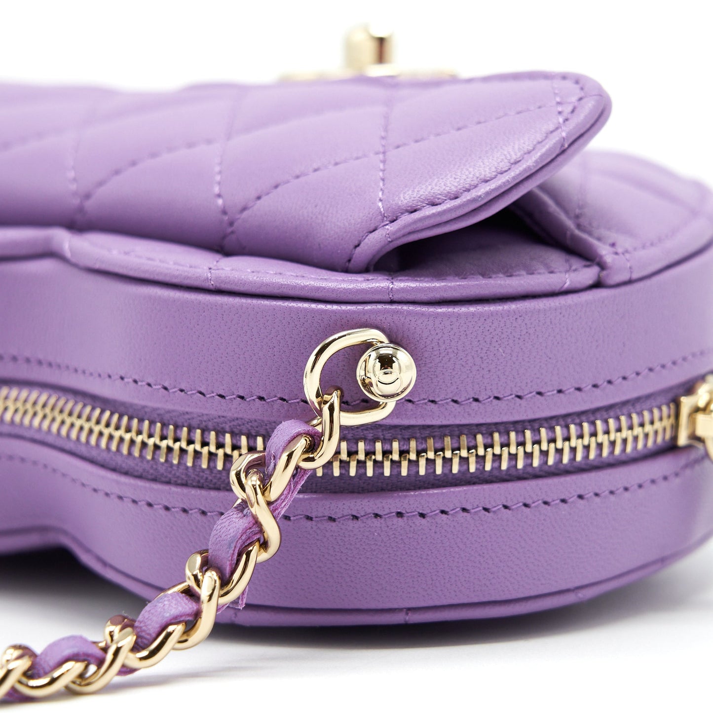 Chanel 22S Small Heart Bag Lambskin Purple L