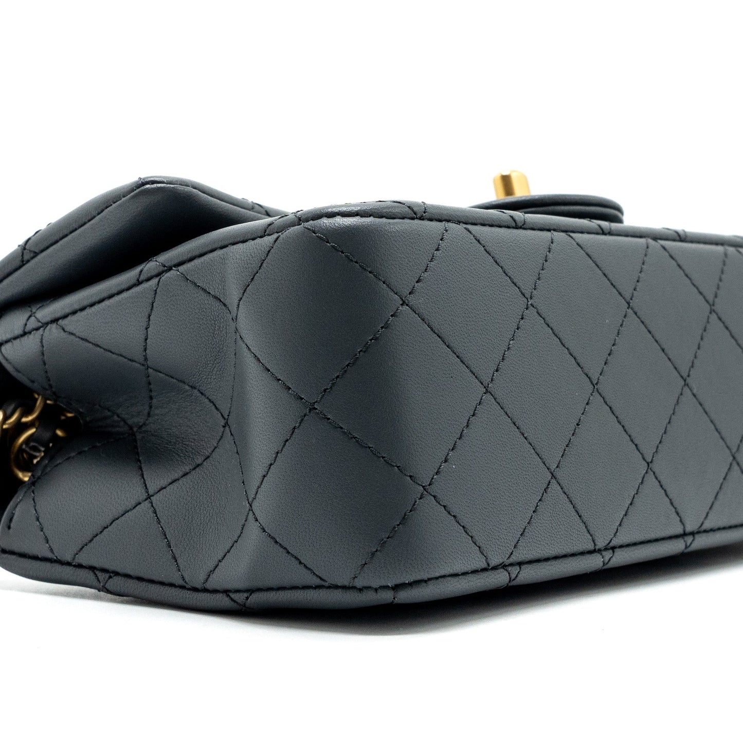Chanel pearl crush mini rectangular flap bag Lambskin dark grey  (microchip)
