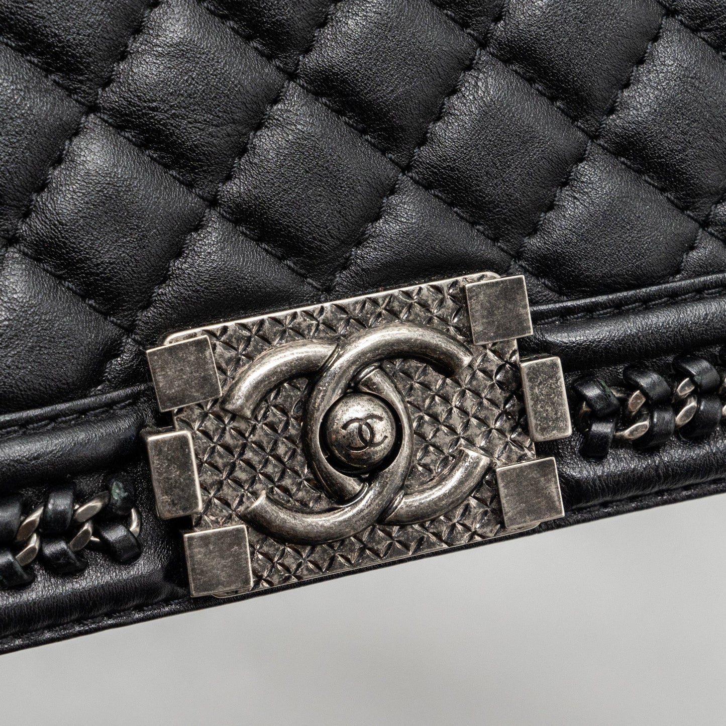 Chanel Top Handle Medium Boy bag Limited Edition Calfskin Black Ruthenium Hardware