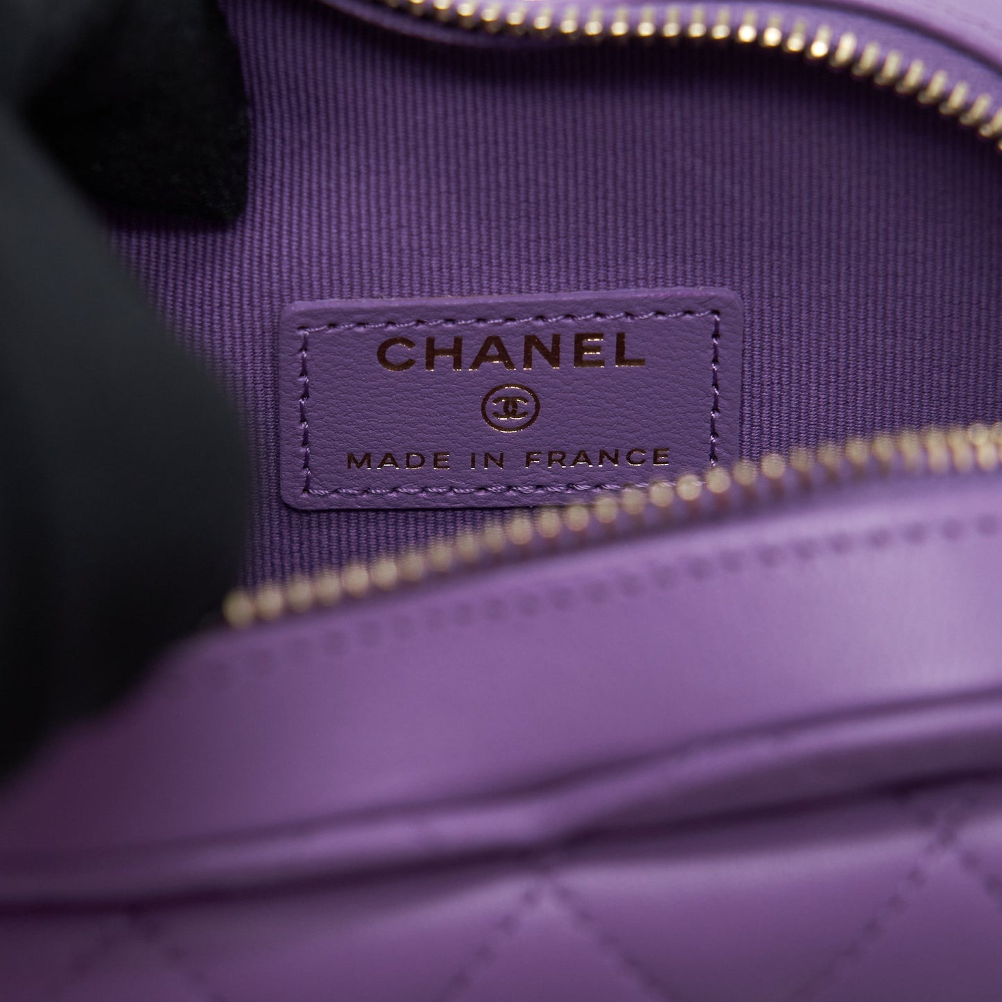 Chanel 22S Small Heart Bag Lambskin Purple L
