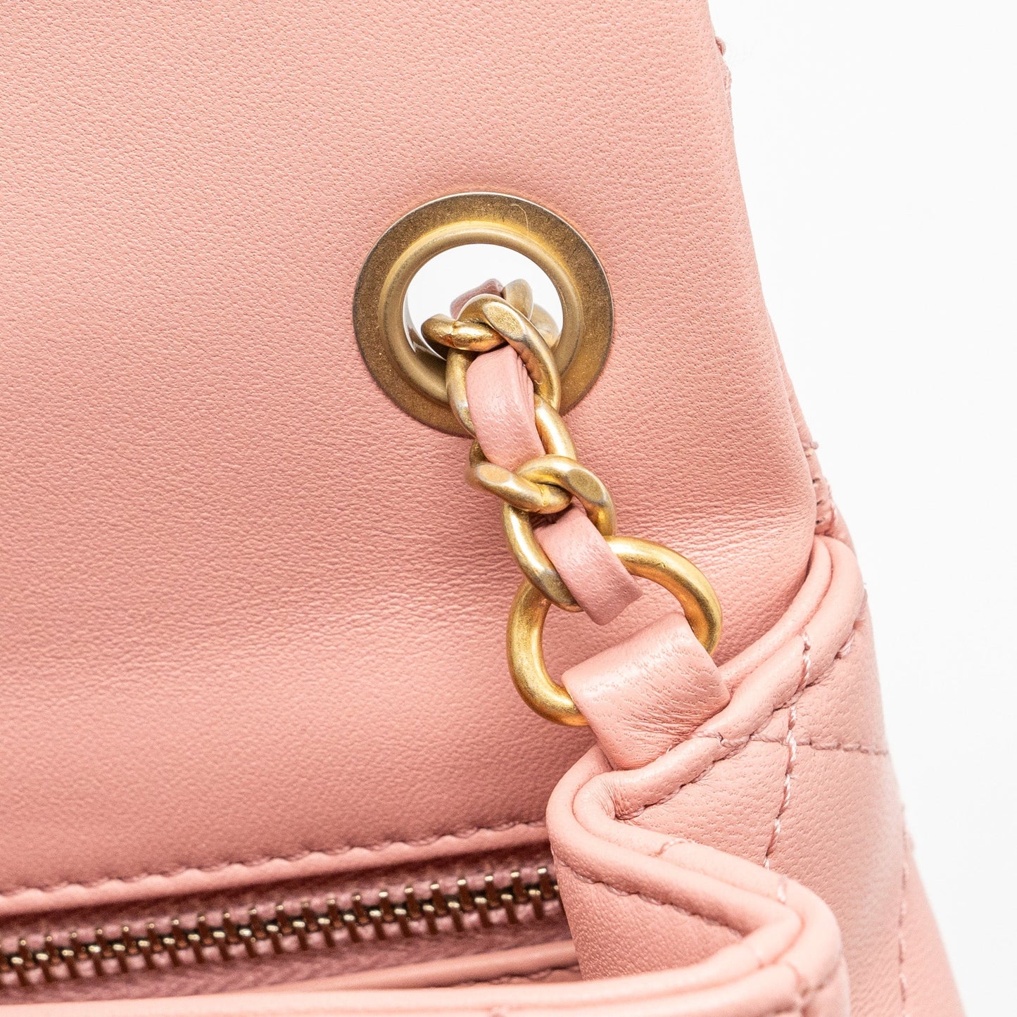 Chanel Pearl Crush mini Rectangular flap bag lambskin pink  (Microchip)