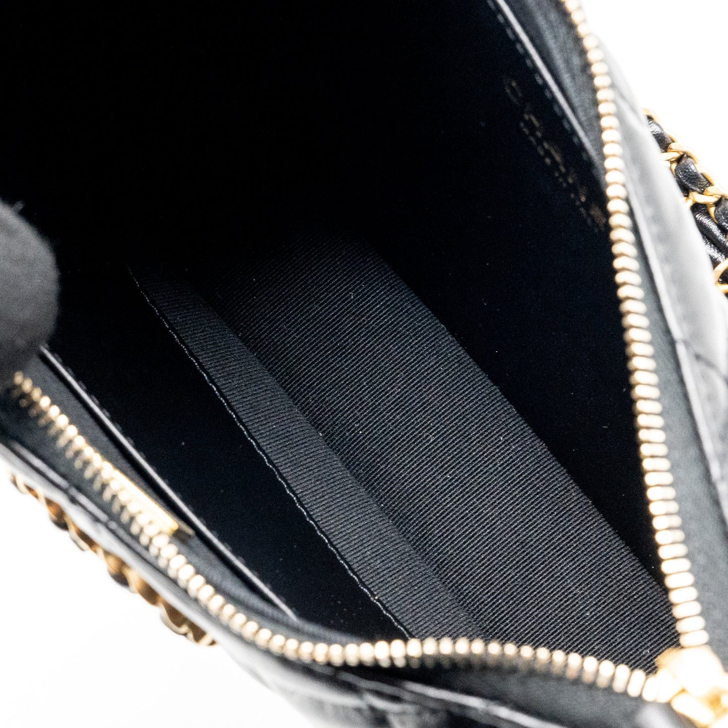 Chanel 23k 19 Hobo Shoulder Bag Calfskin Black  (microchip)