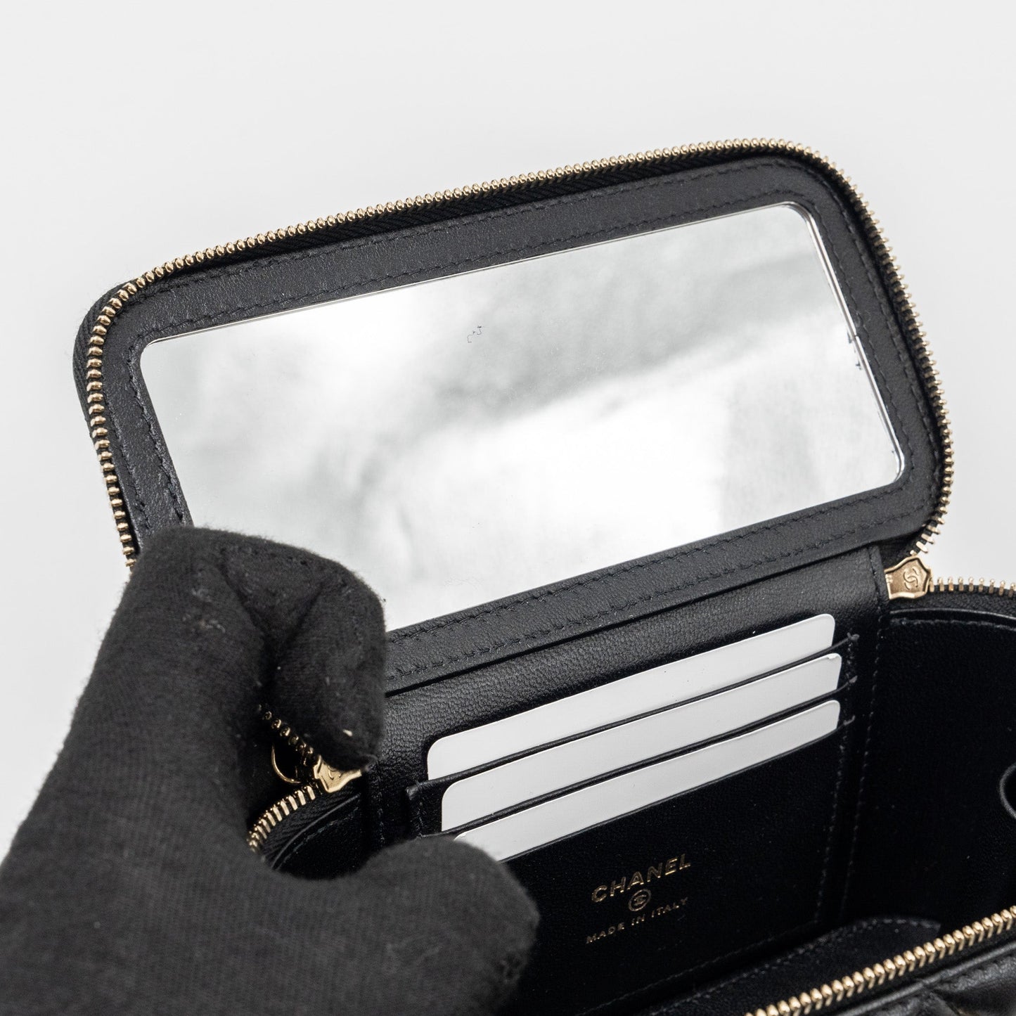 Chanel Top Handle Long Vanity Case Lambskin Black L (Microchip)