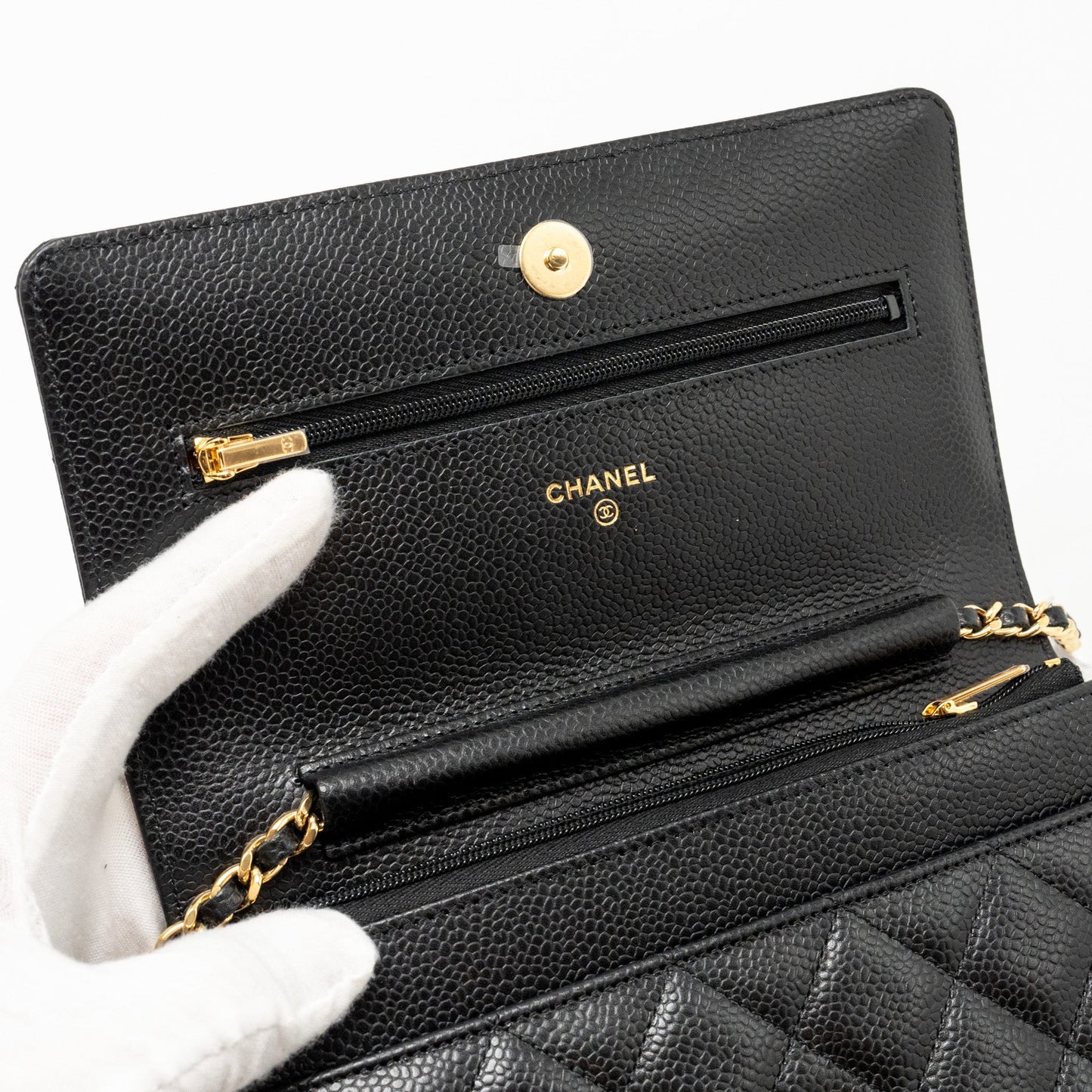 Chanel Classic Wallet on chain caviar black  (microchip)