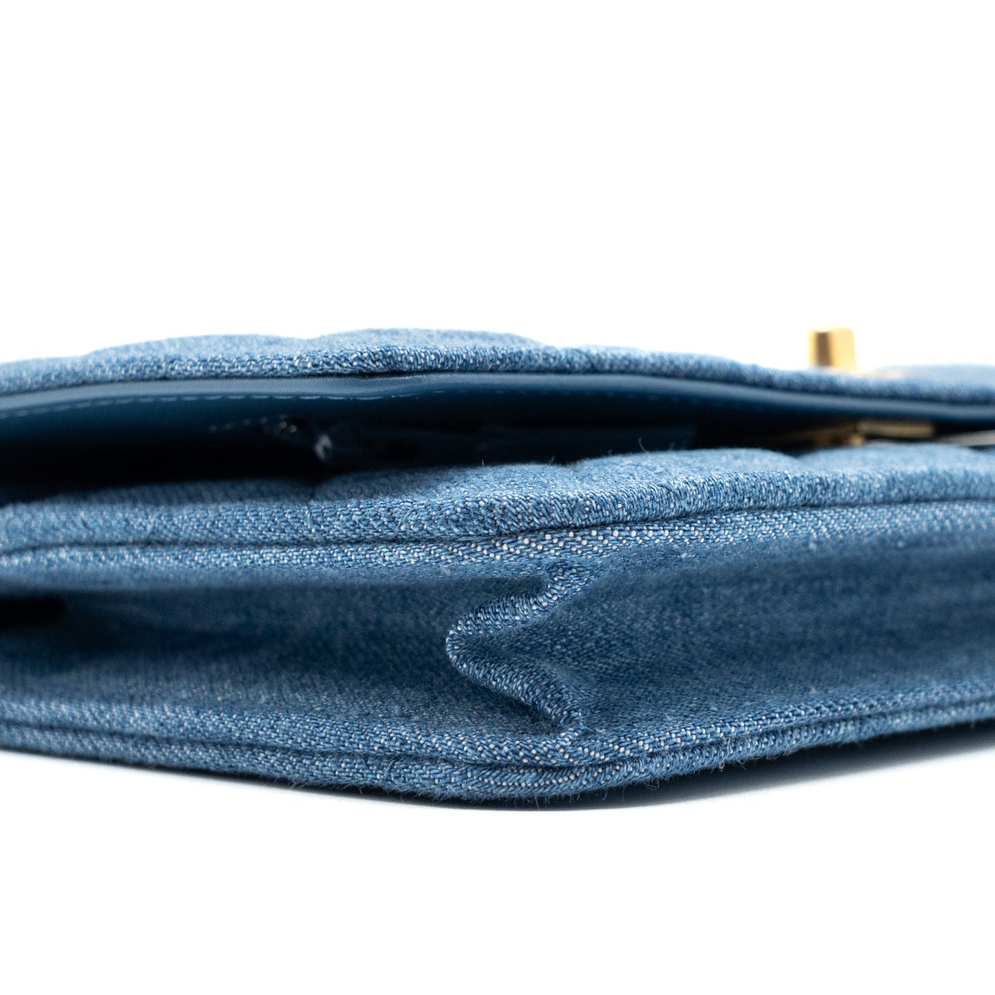Chanel 22C Pearl Crush wallet on chain Denim blue (microchip)