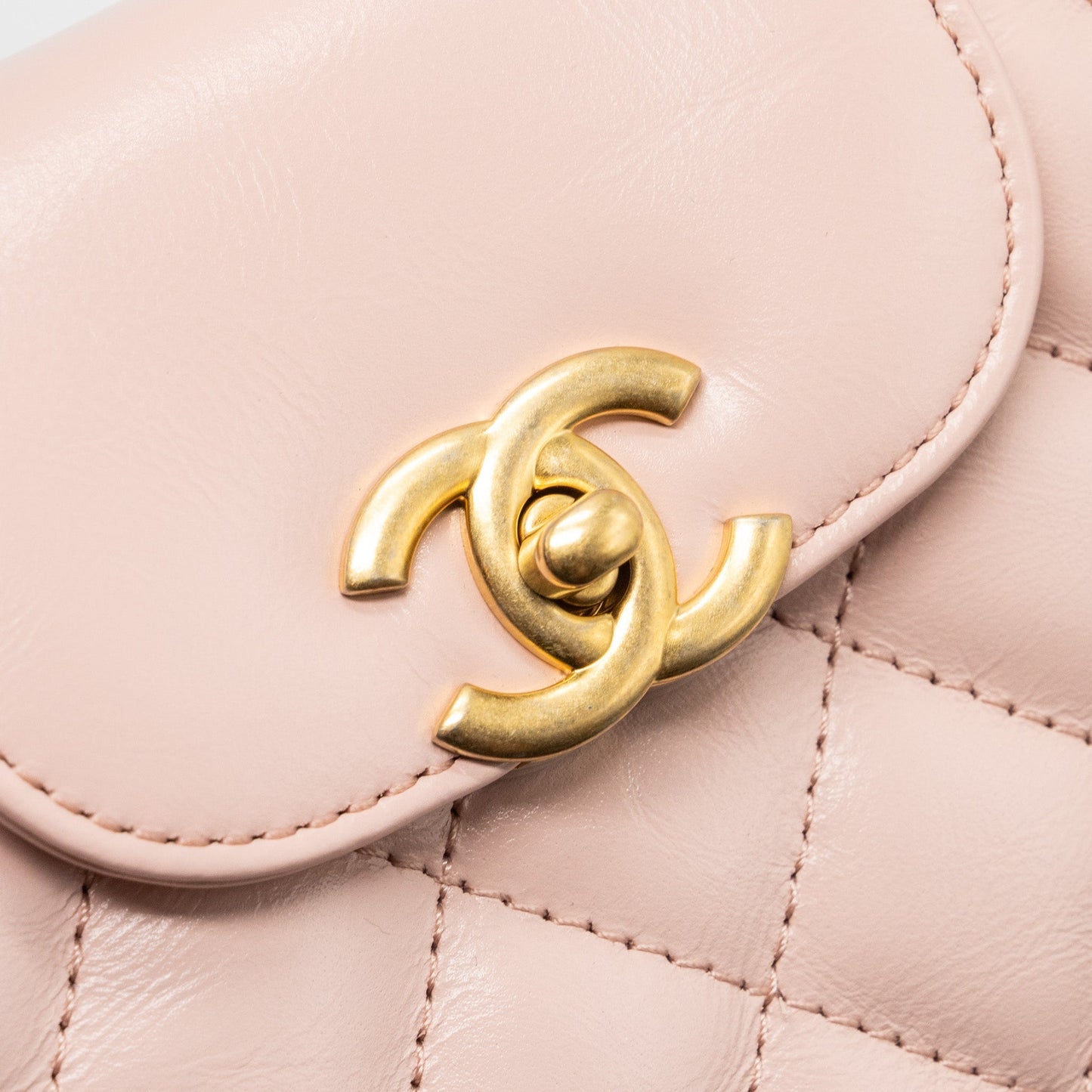 Chanel 23k mini shopping tote / kelly bag calfskin pink  (Microchip)