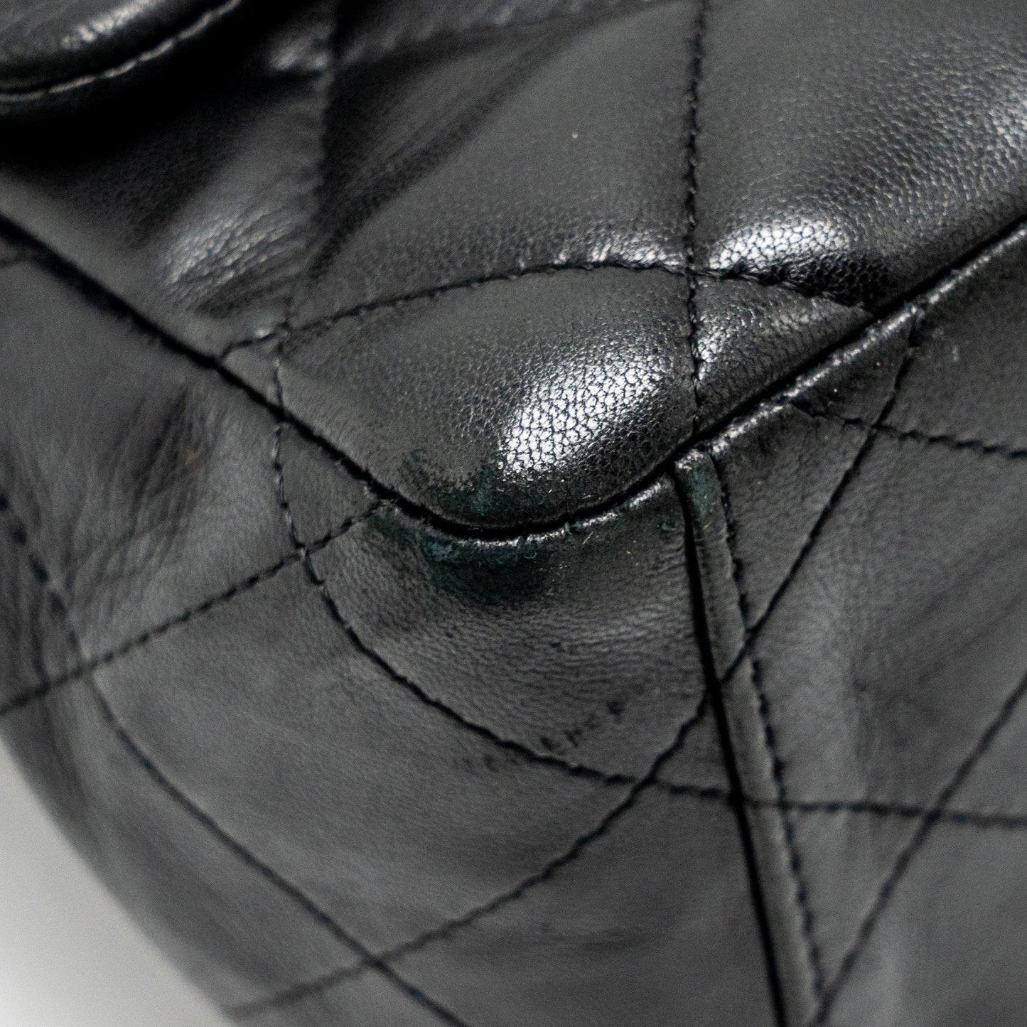 Chanel maxi classic single flap bag lambskin black