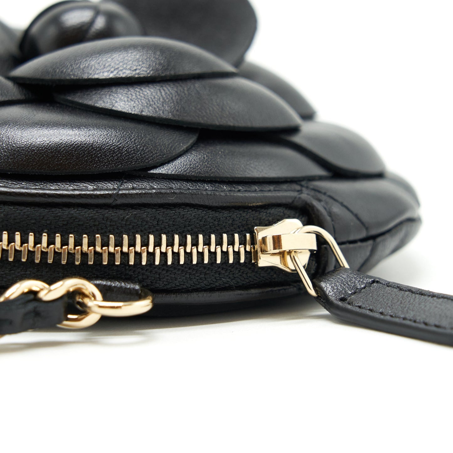 Chanel mini Round Camellia zippy Wallet with Chain Lambskin black