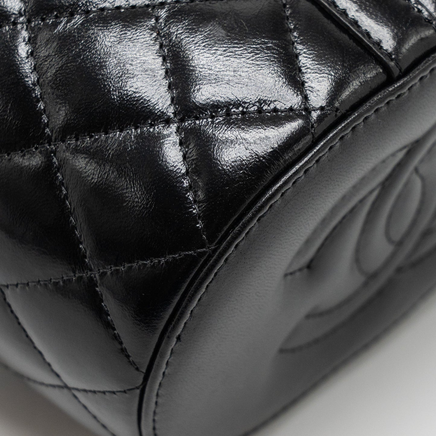 Chanel picnic vanity lambskin black  (microchip)