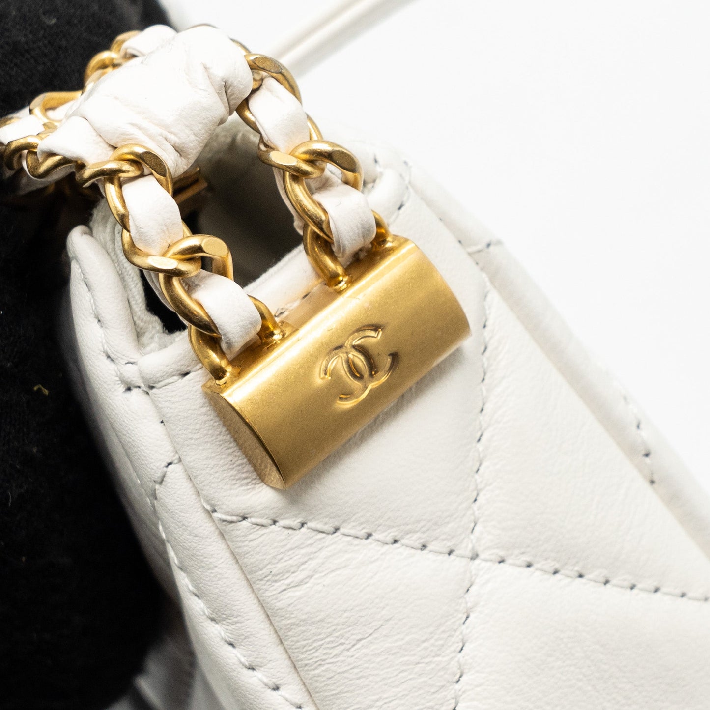 Chanel 23k Hobo Bag Calfskin White  (microchip)