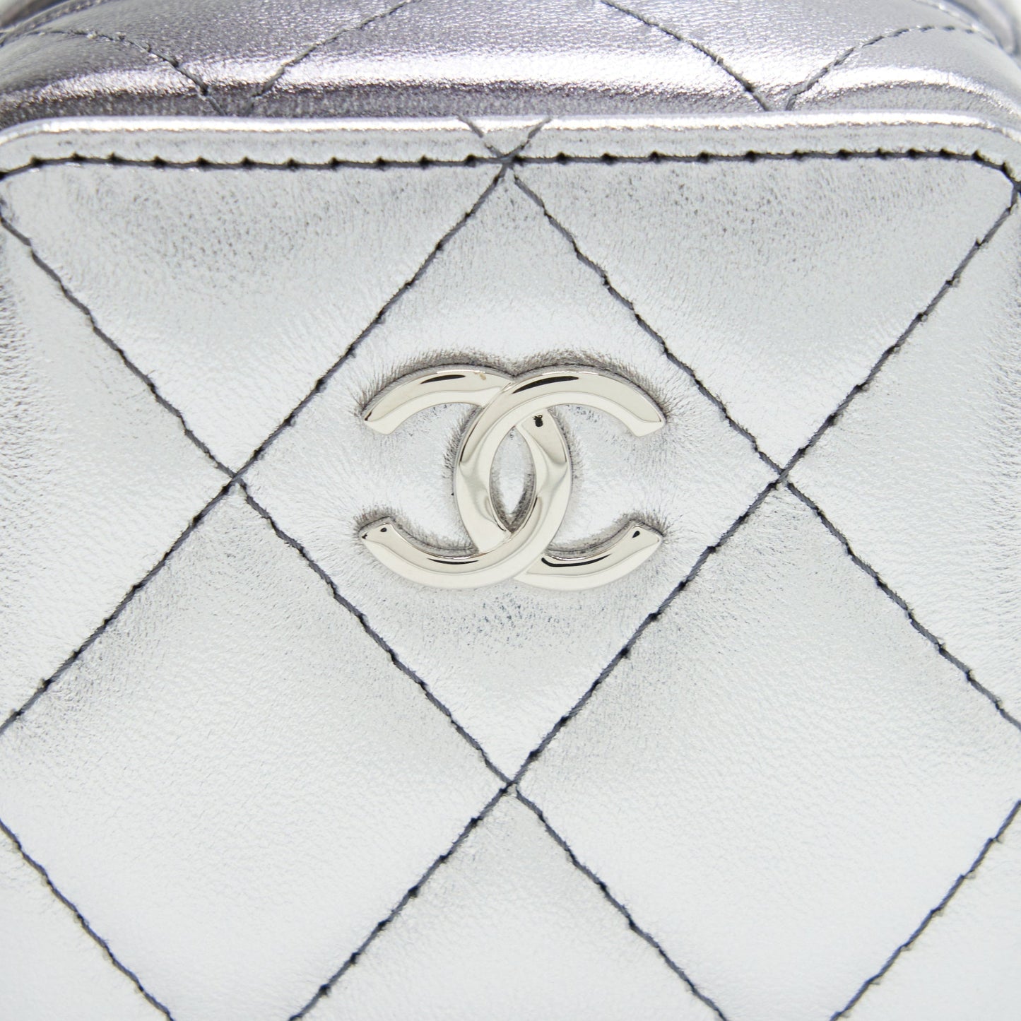 Chanel Mini Vanity with Giant Chain Silver
