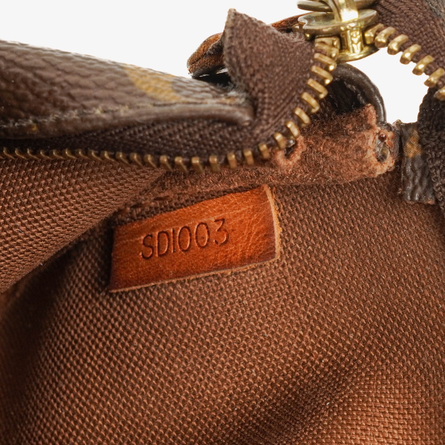 Louis Vuitton Mini Pochette Accessoires Monogram Canvas Clutch Handbag