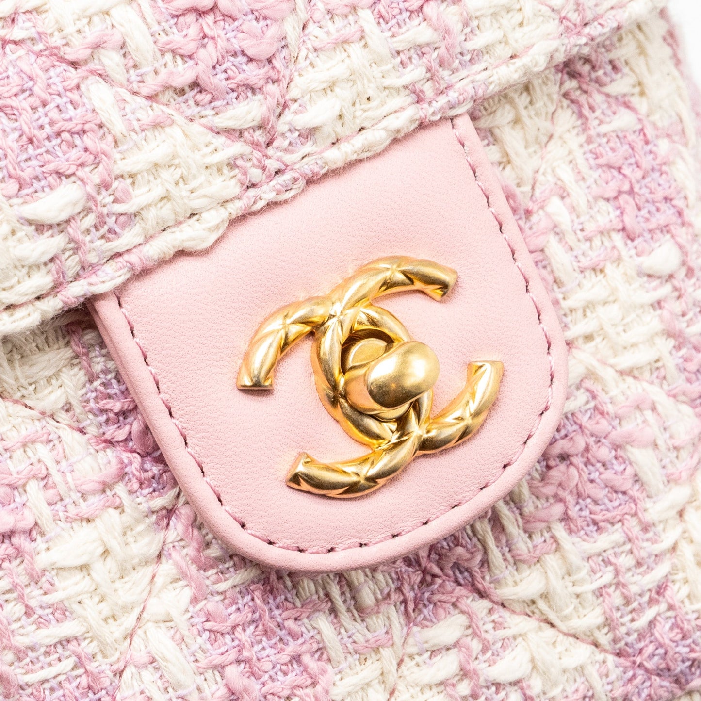 Chanel top handle vanity bag with chain tweed pink  (Microchip)