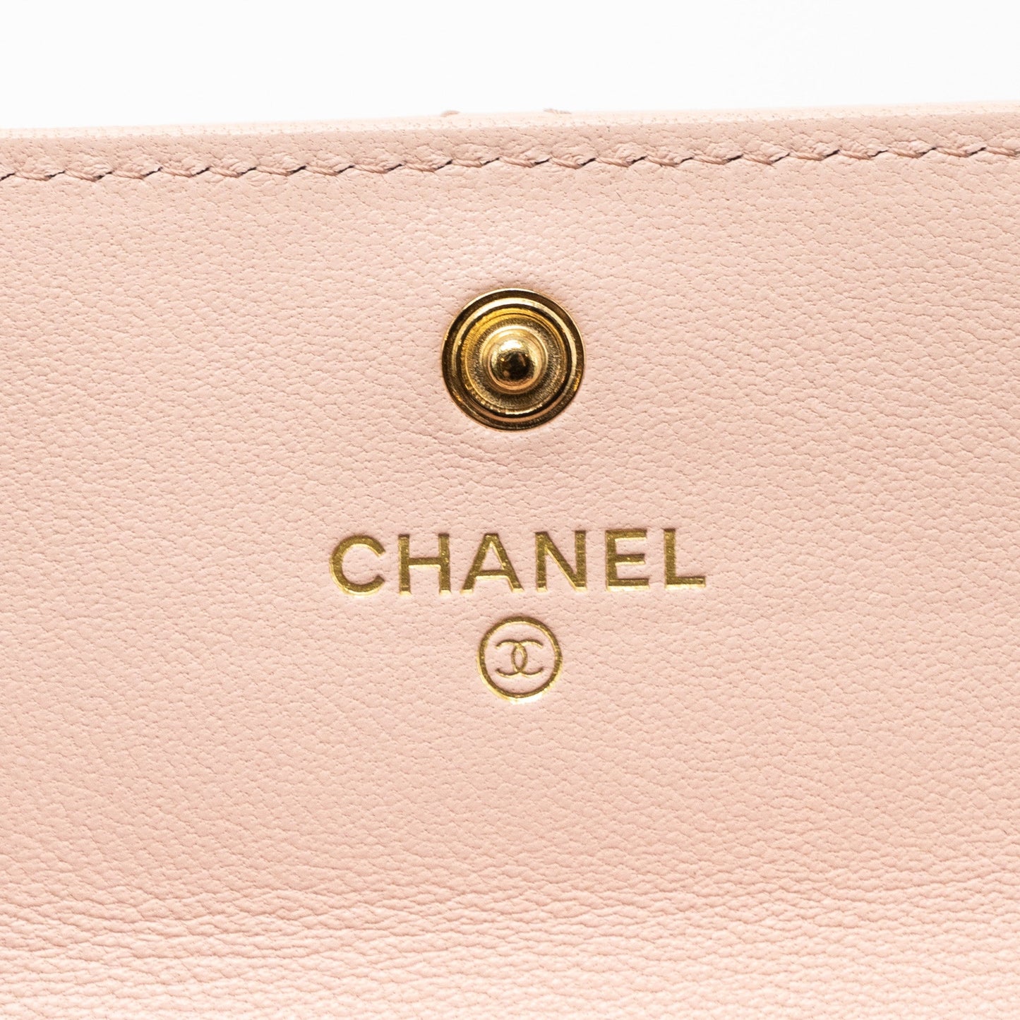Chanel 19 Card Holder Lambskin Light Pink  (microchip)