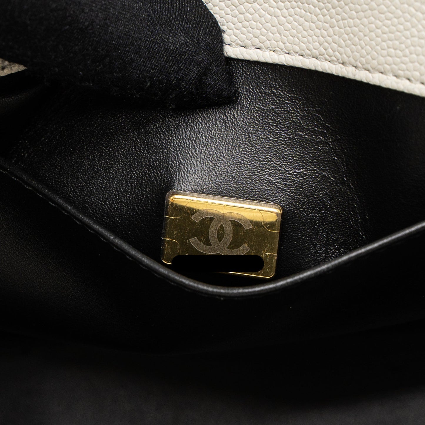 Chanel 21K Coco First Caviar White Brushed  (Microchip)