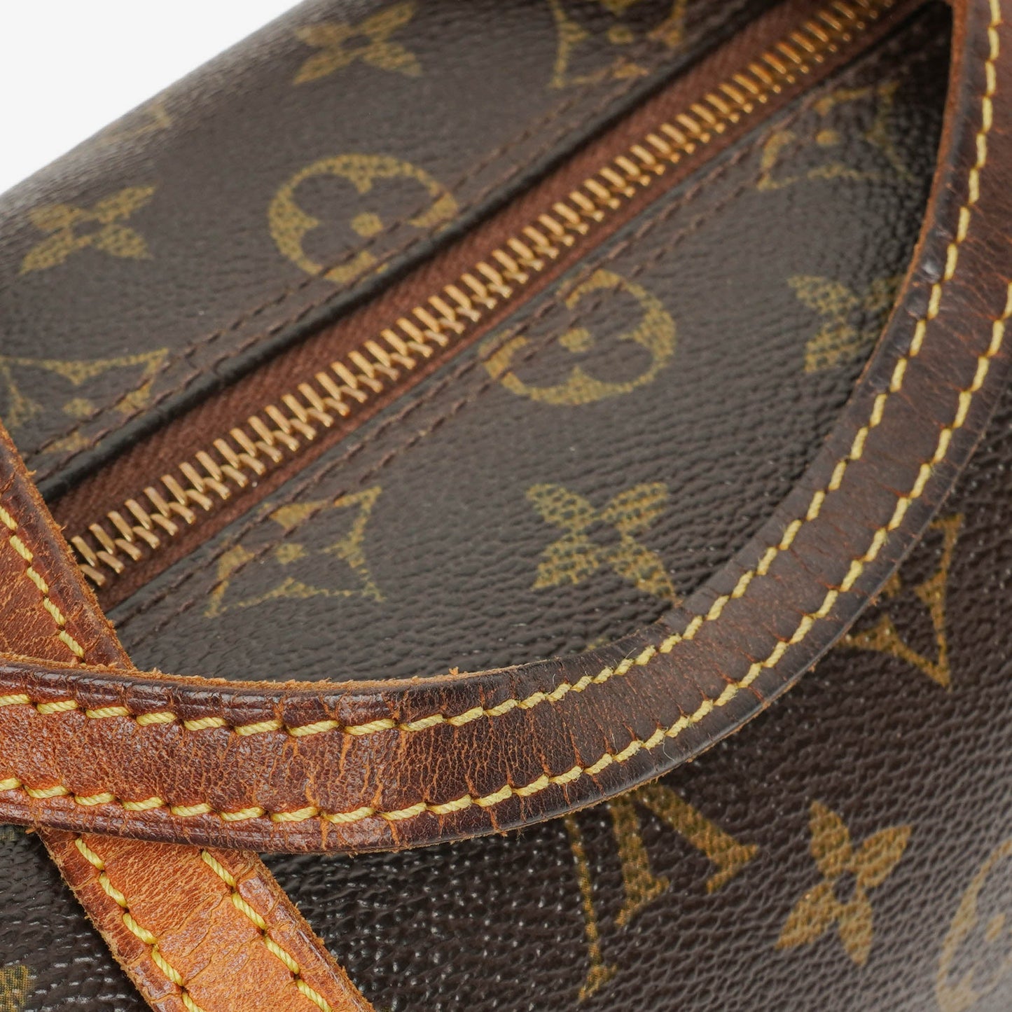 Louis Vuitton Papillon 25  Monogram Canvas Handbag
