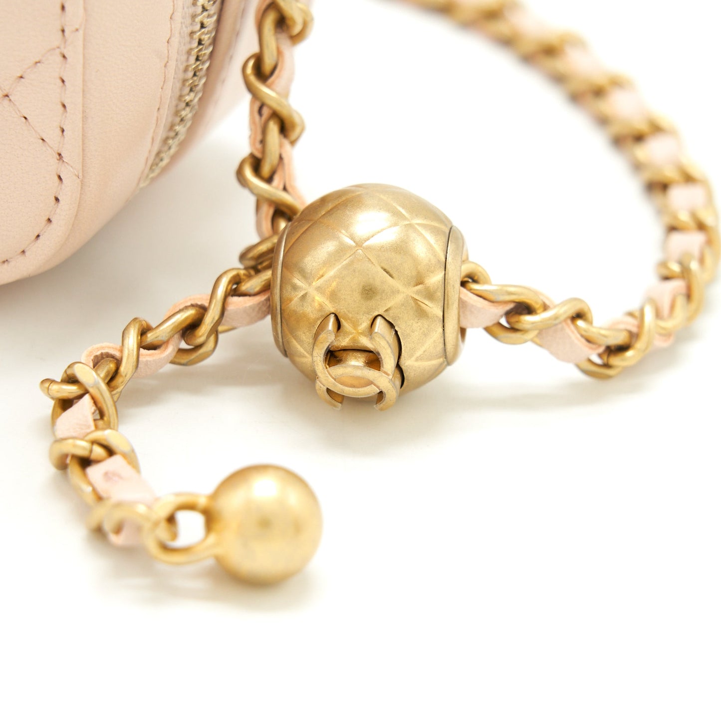 Chanel Pearl Crush Mini camera case with chain Lambskin light beige