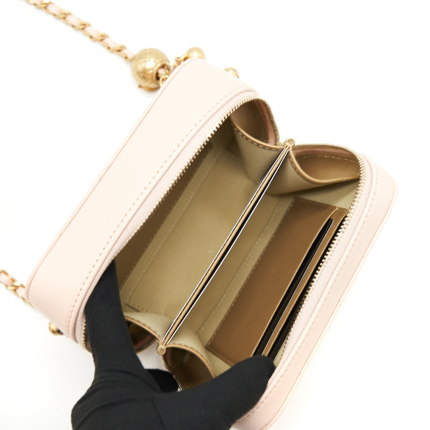 Chanel Pearl Crush Mini camera case with chain Lambskin light beige