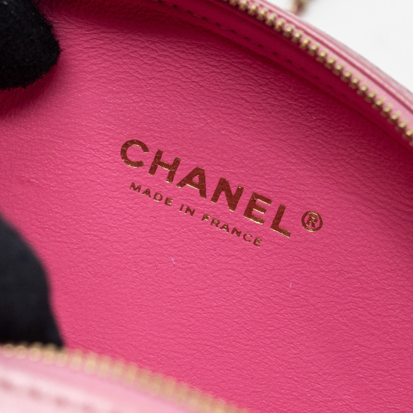 Chanel Oval Chevron Bag Lambskin Pink L