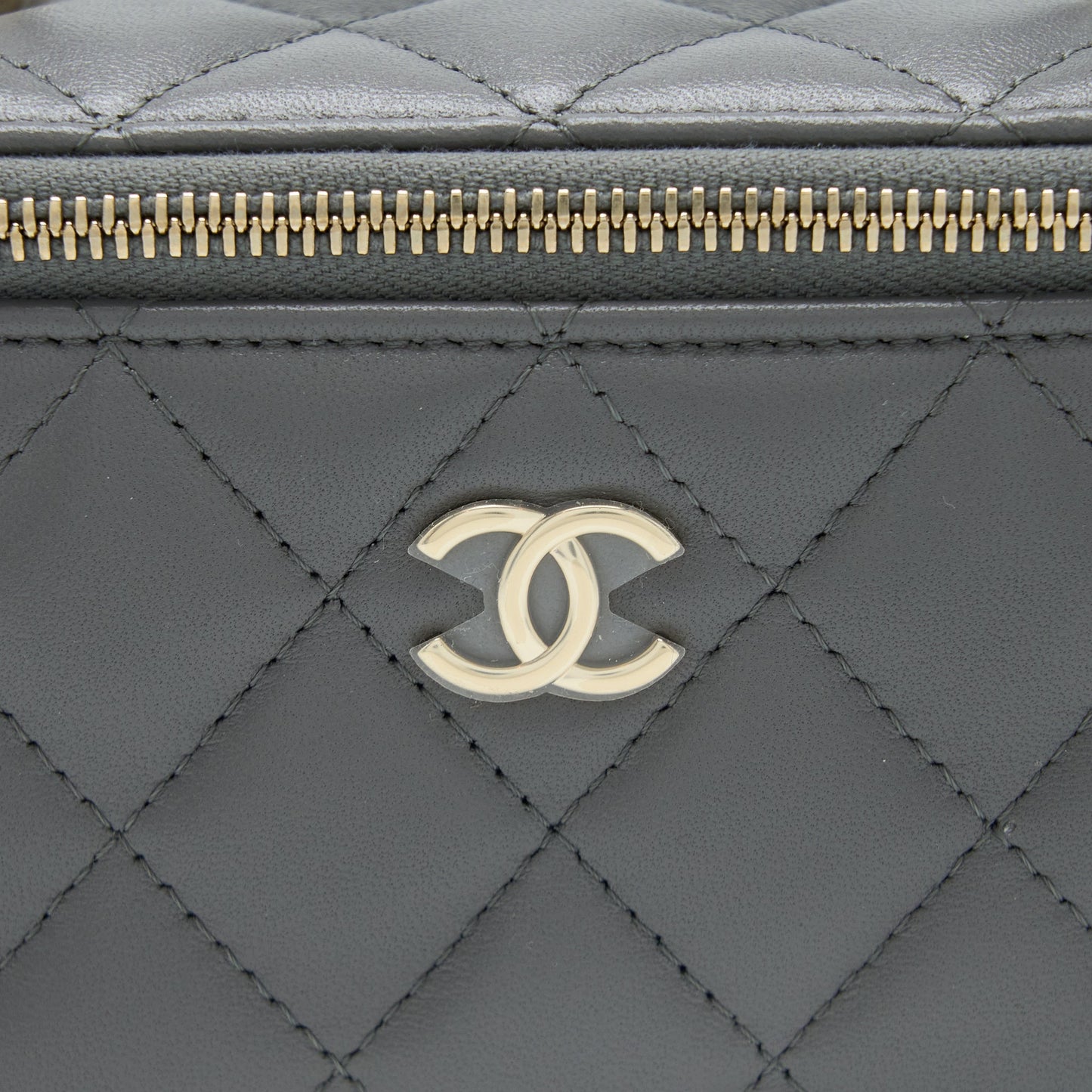 Chanel Top Handle Long Vanity with Chain Lambskin Grey L (Microchip)