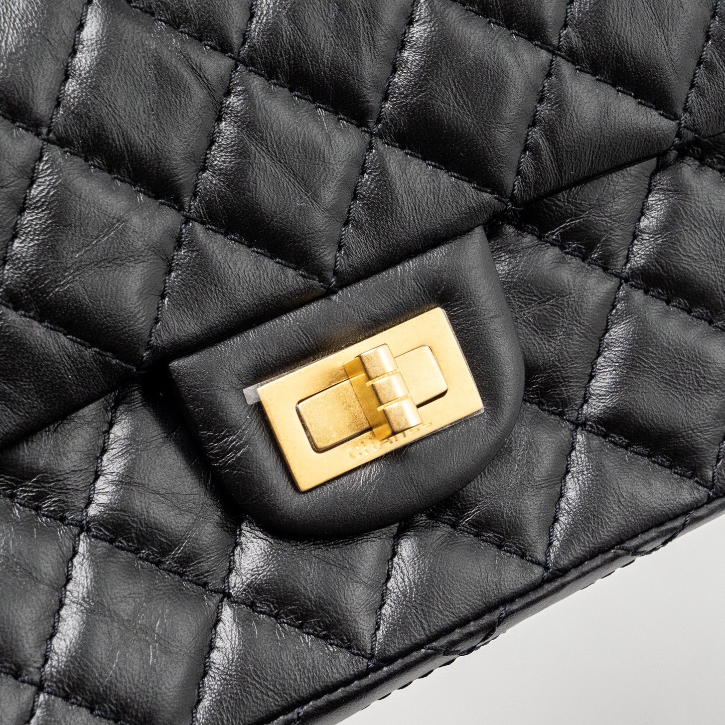 Chanel Mini 2.55 Reissue Aged Calfskin Black  (Microchip)