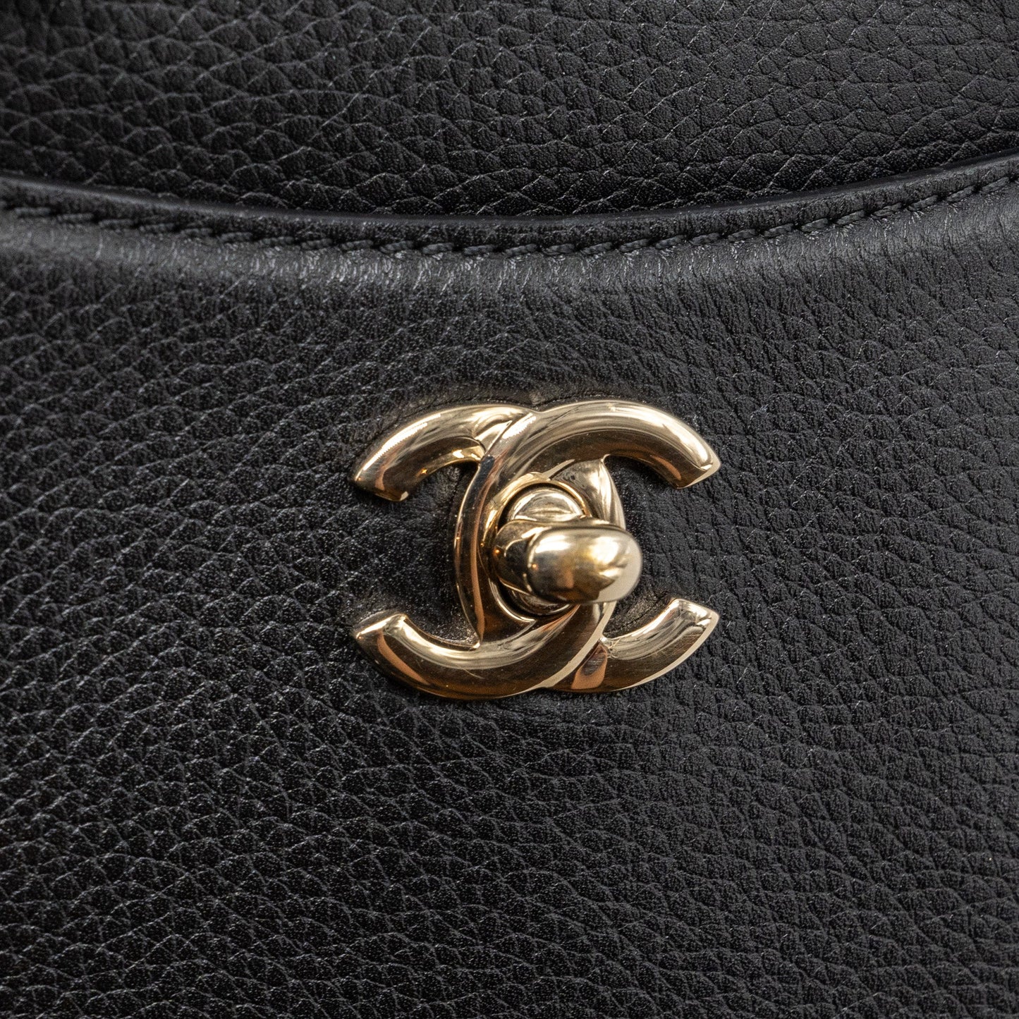 Chanel top handle small tote bag grained calfskin black L