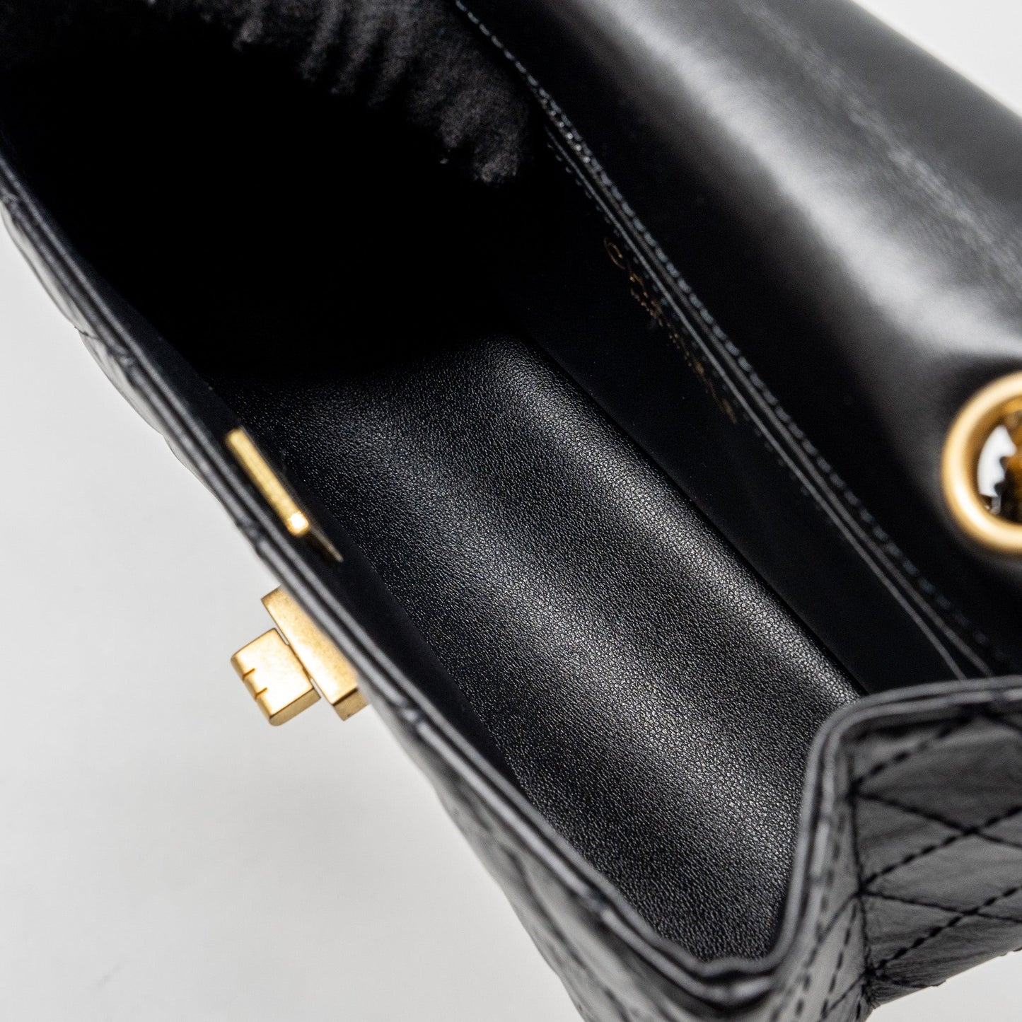 Chanel Mini 2.55 Reissue Aged Calfskin Black  (Microchip)