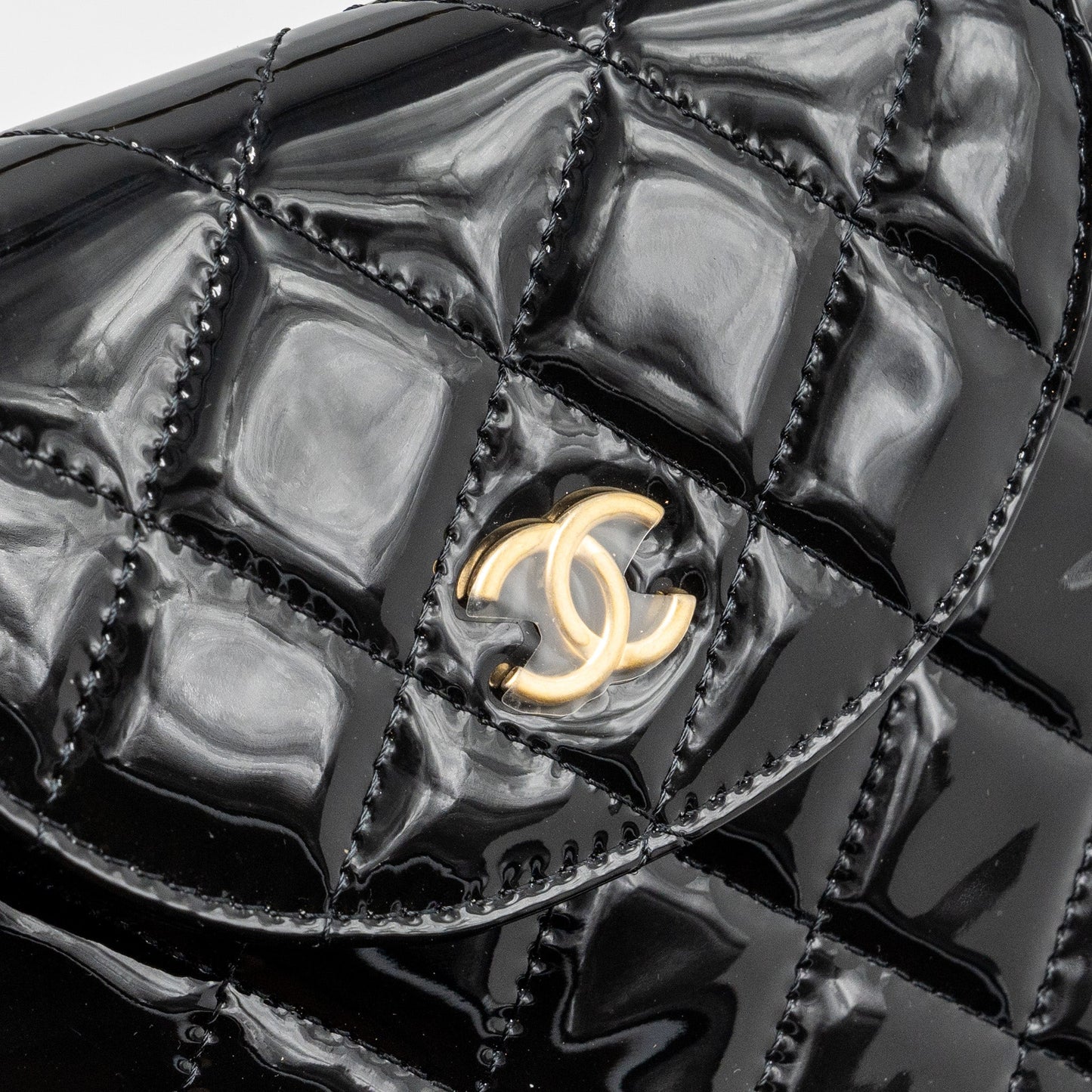 Chanel 23K Hoop Bag Patent leather black  (microchip)
