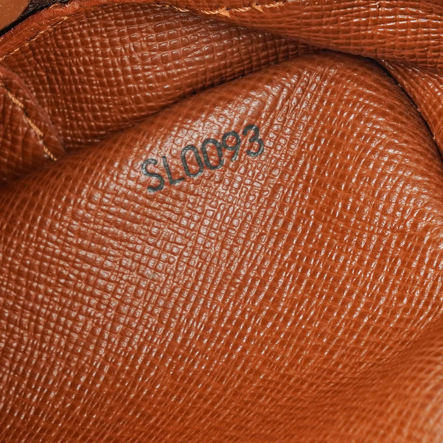 Louis Vuitton Trocadero 30 Monogram Canvas Bag