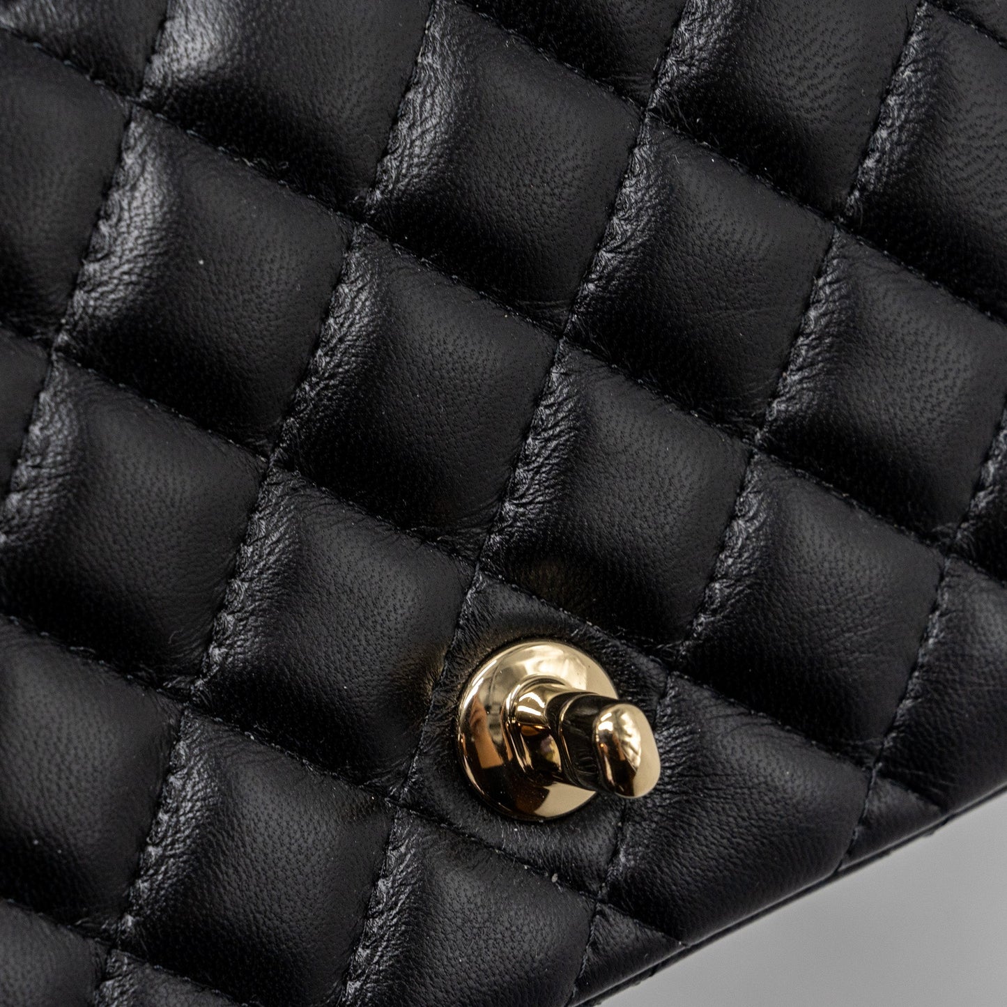 Chanel Classic Mini Square Flap Bag Lambskin Black L (Microchip)