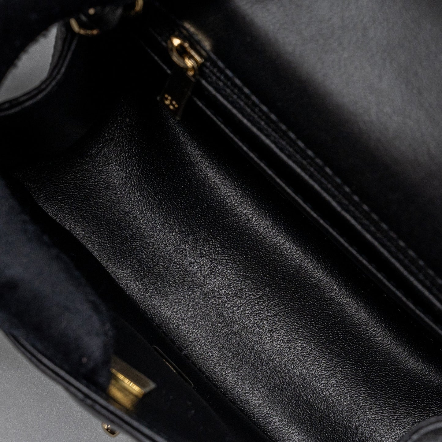 Chanel Classic Mini Square Flap Bag Lambskin Black L (Microchip)