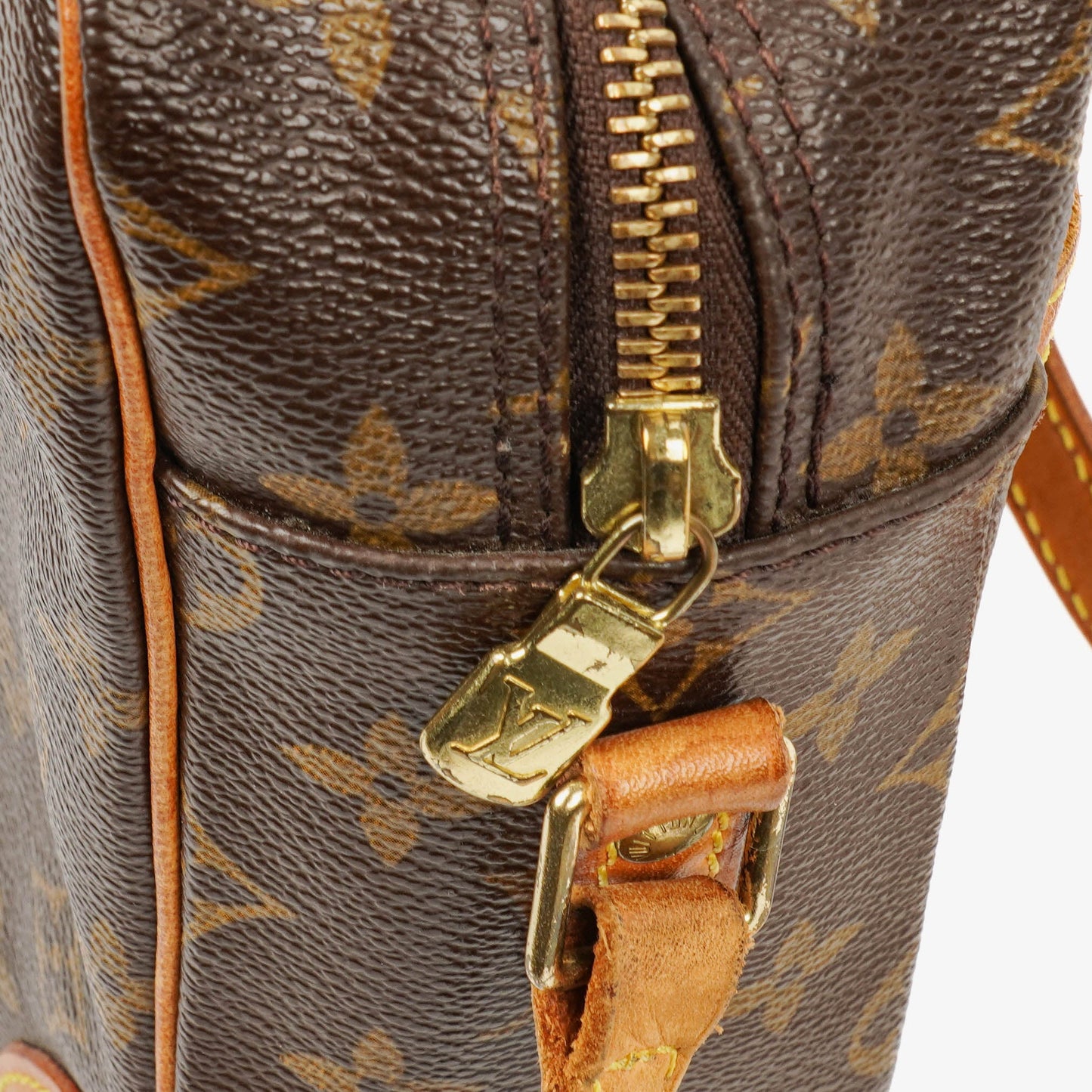 Louis Vuitton Trocadero 30 Monogram Canvas Bag